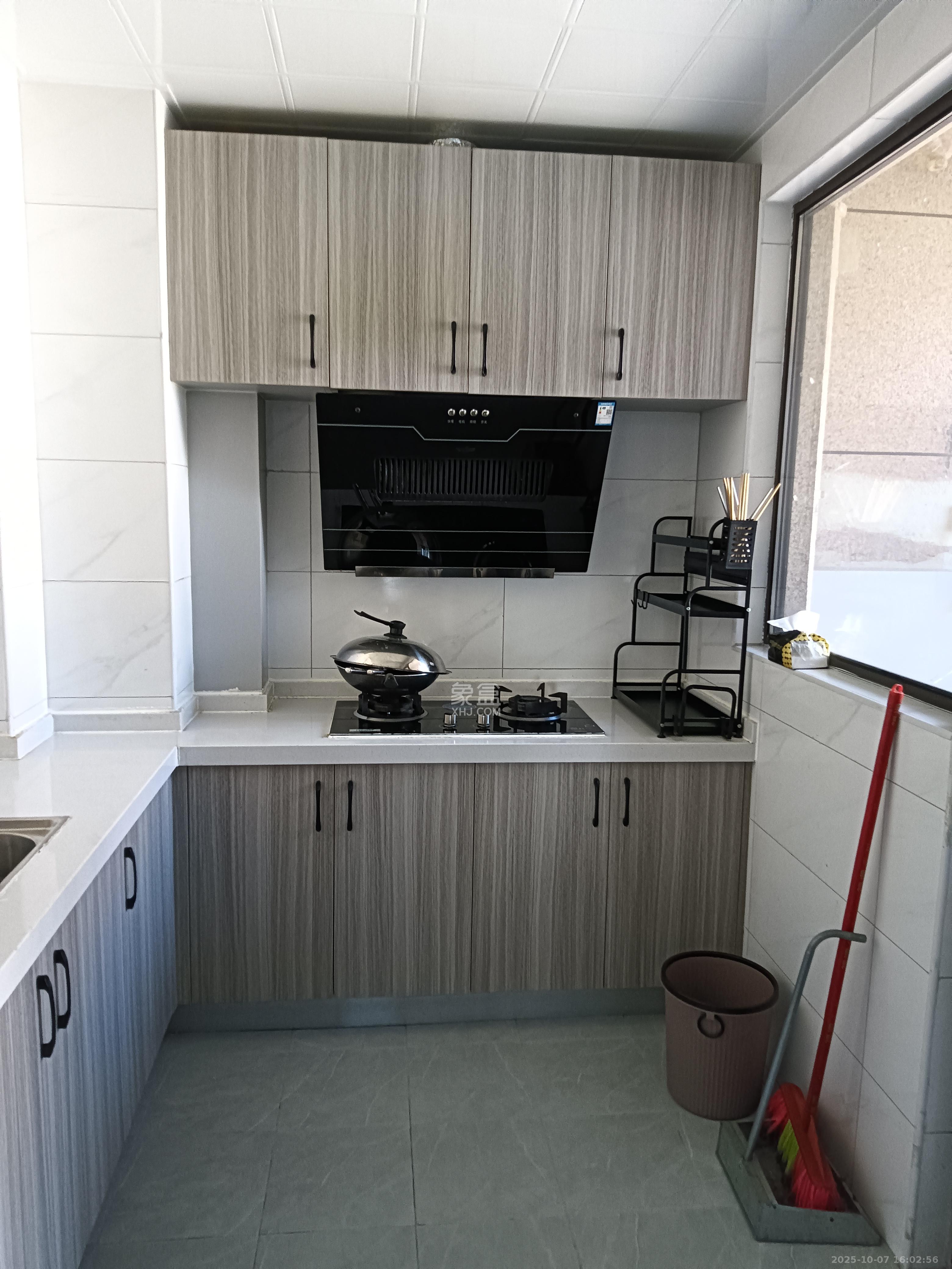 国欣向荣府 4室2厅1卫 3500.0元/月 国欣向荣府 4室2厅1卫 3500.0元/月室内图