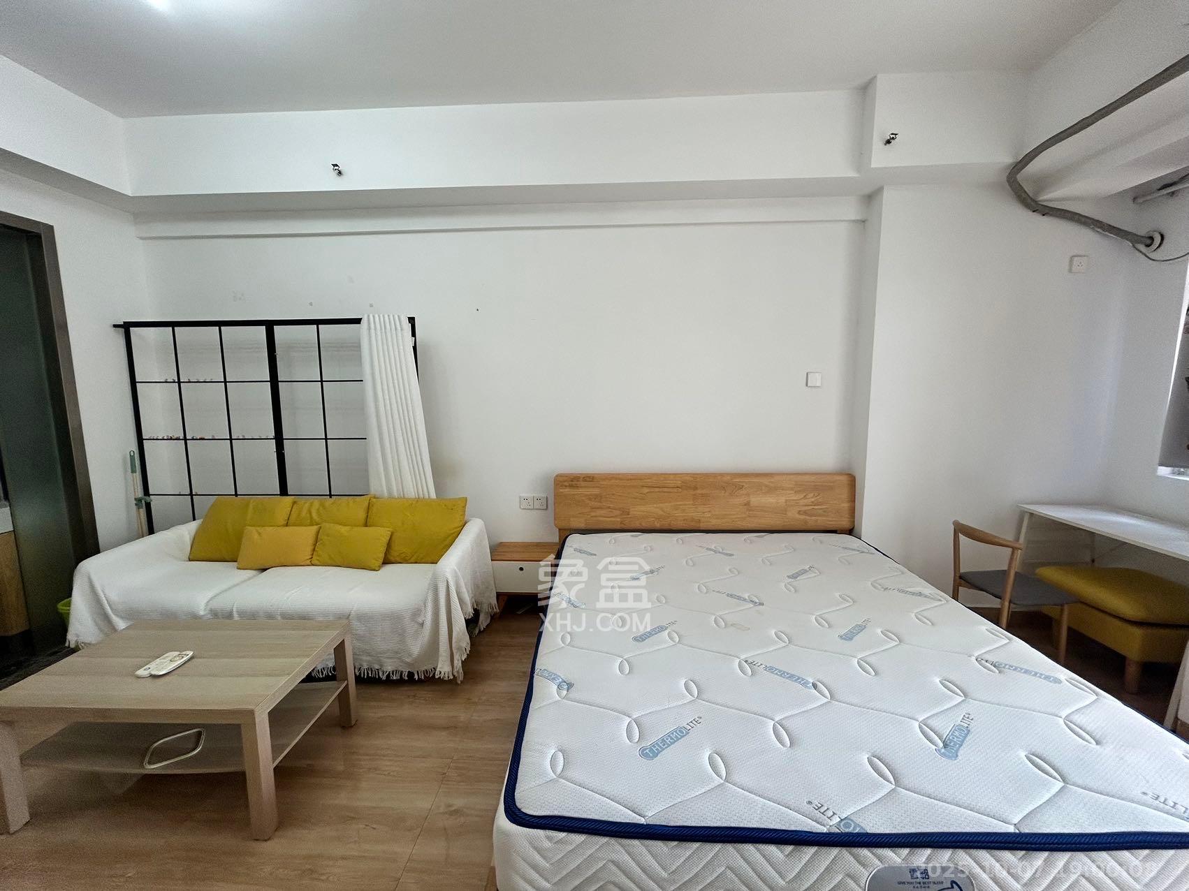 北辰三角洲E4区 1室1厅1卫 1800.0元/月 北辰三角洲E4区 1室1厅1卫 1800.0元/月室内图