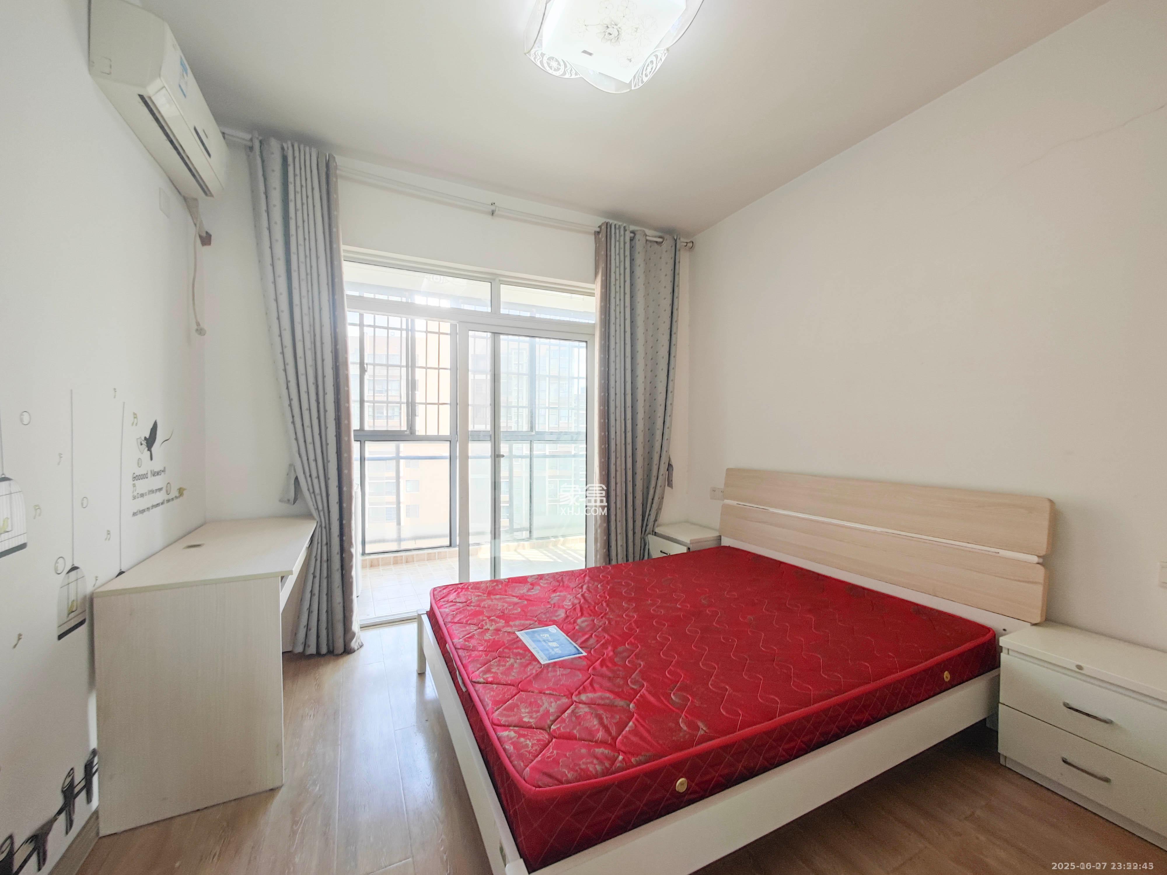 湘府十城（汇财御景湾新寓,汇财国际）  3室2厅2卫    1800.0元/月室内图