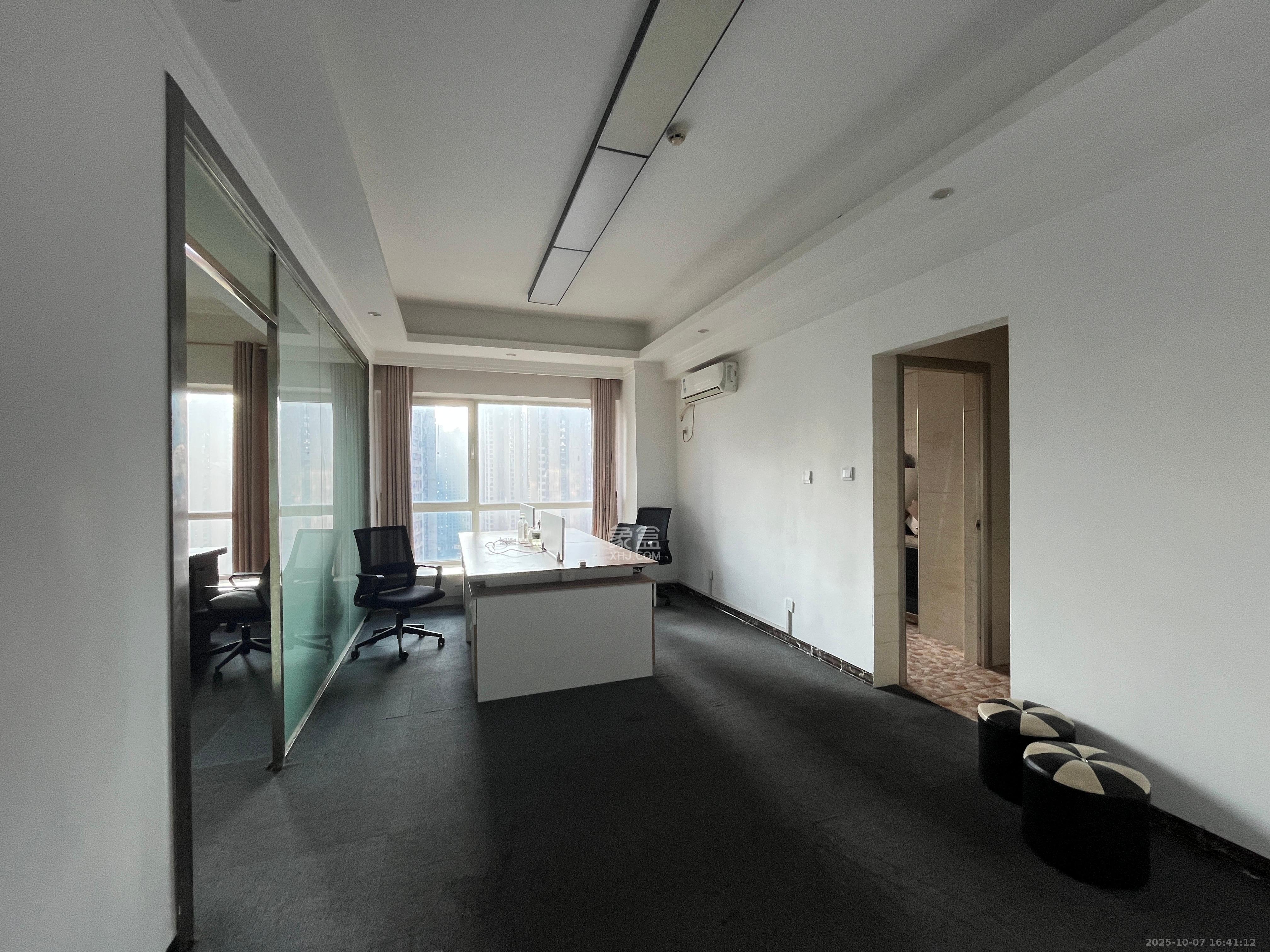 北辰三角洲B1E1区  1室1厅1卫    3000.0元/月 北辰三角洲B1E1区  1室1厅1卫    3000.0元/月