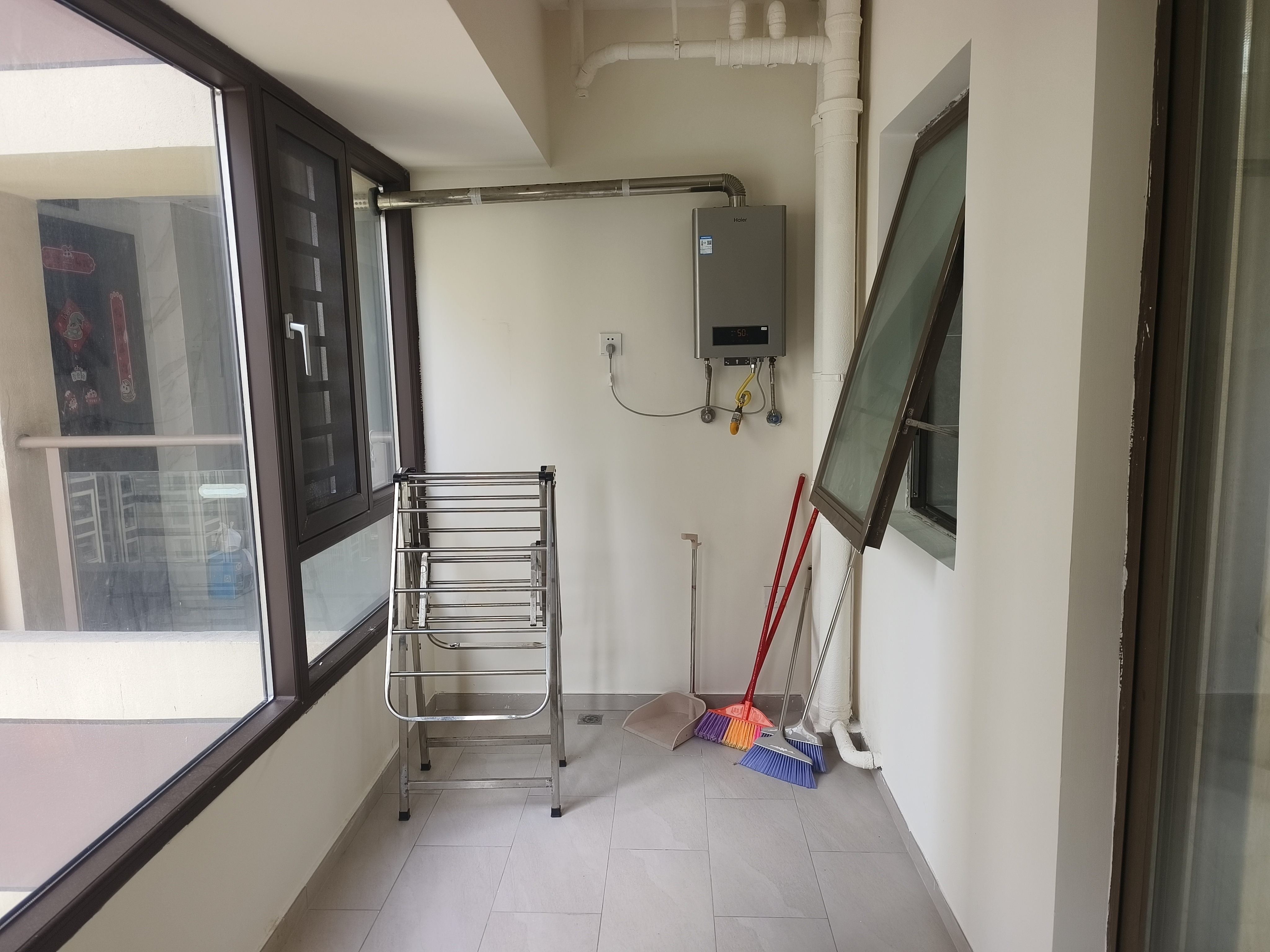 金湖壹号 1室0厅0卫 3800.0元/月 金湖壹号 1室0厅0卫 3800.0元/月室内图