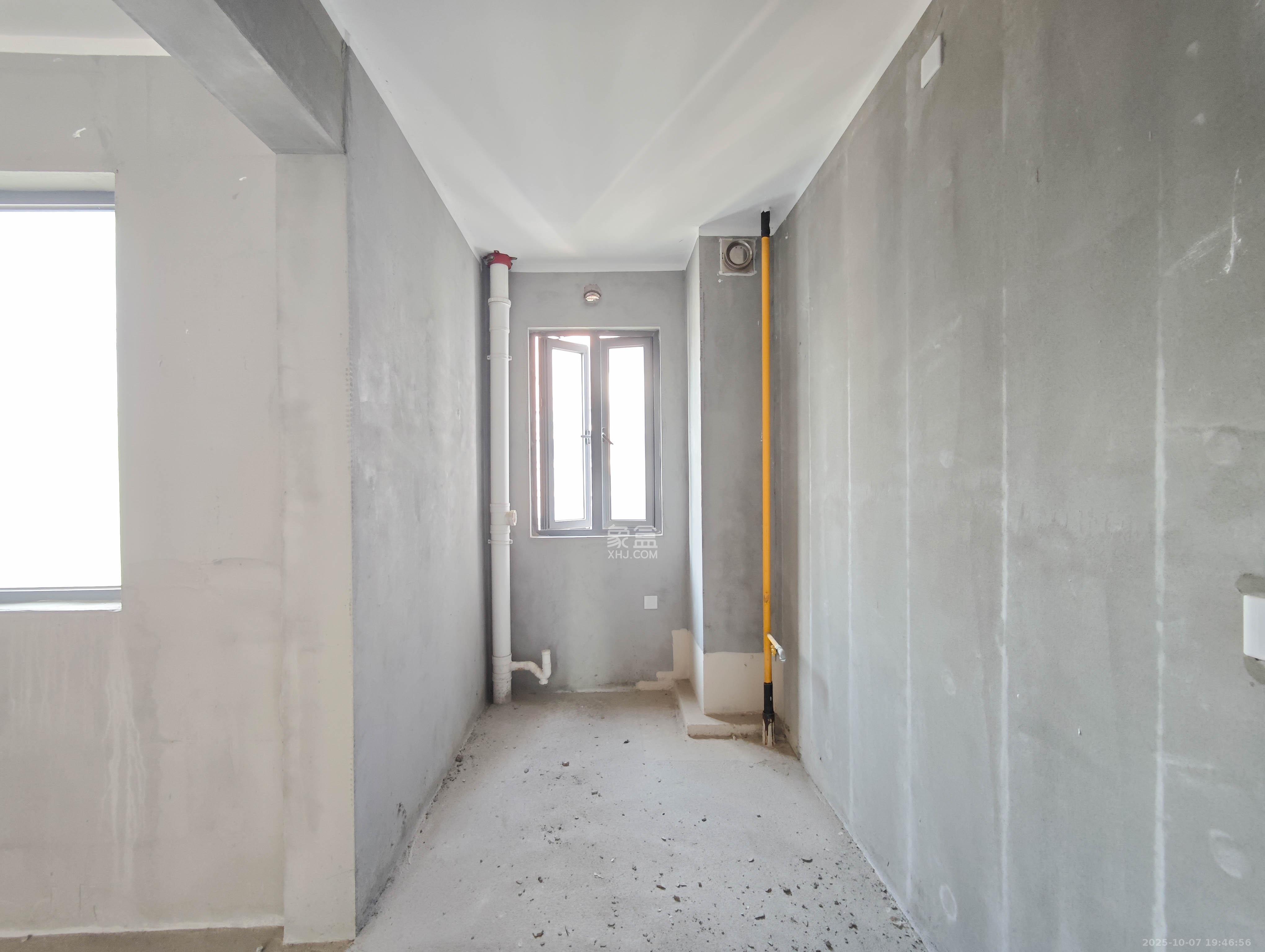 融创会展上东区  3室2厅1卫    90.0万其他