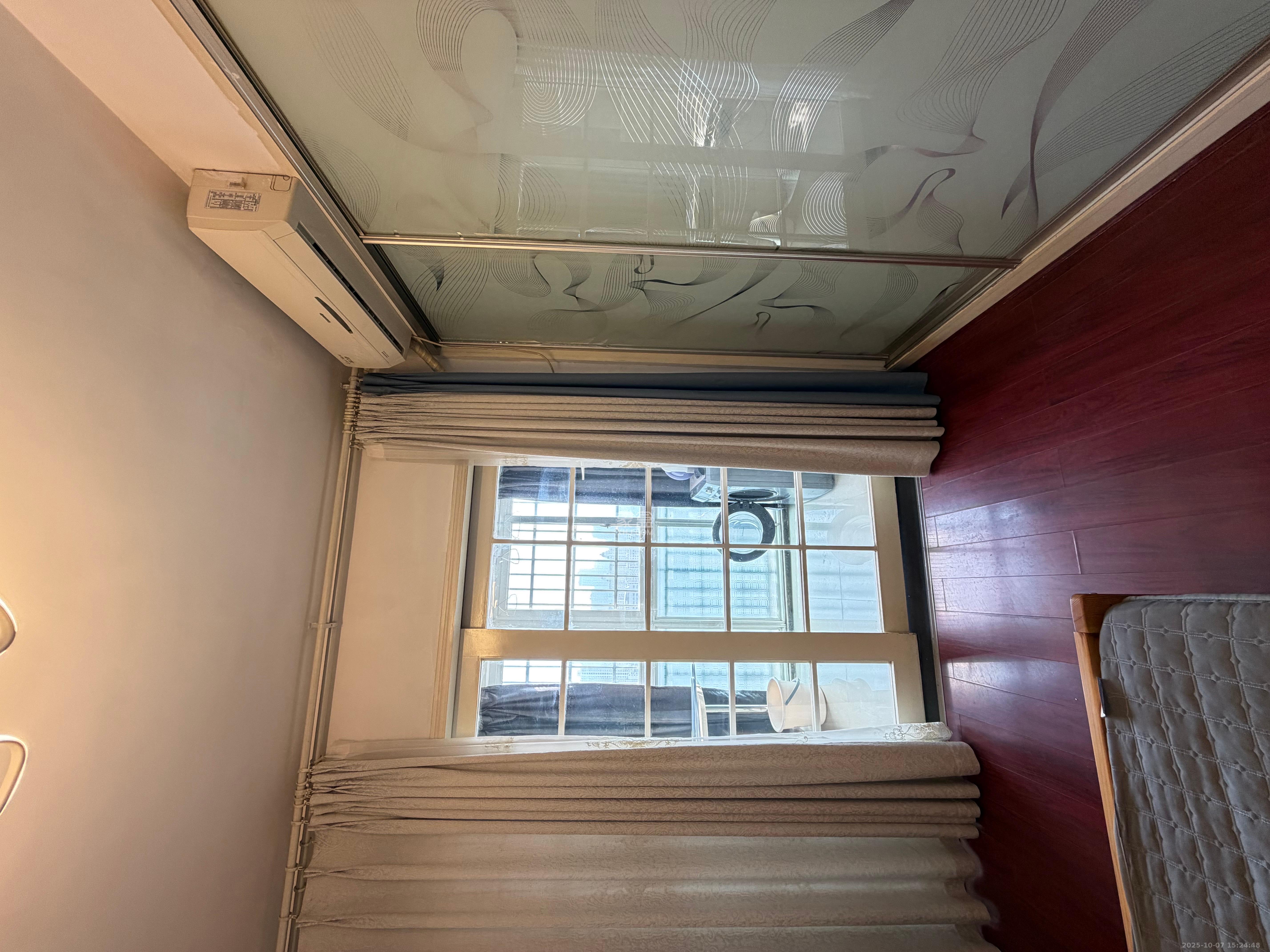 旭日东升 2室2厅1卫 2300.0元/月 旭日东升 2室2厅1卫 2300.0元/月室内图