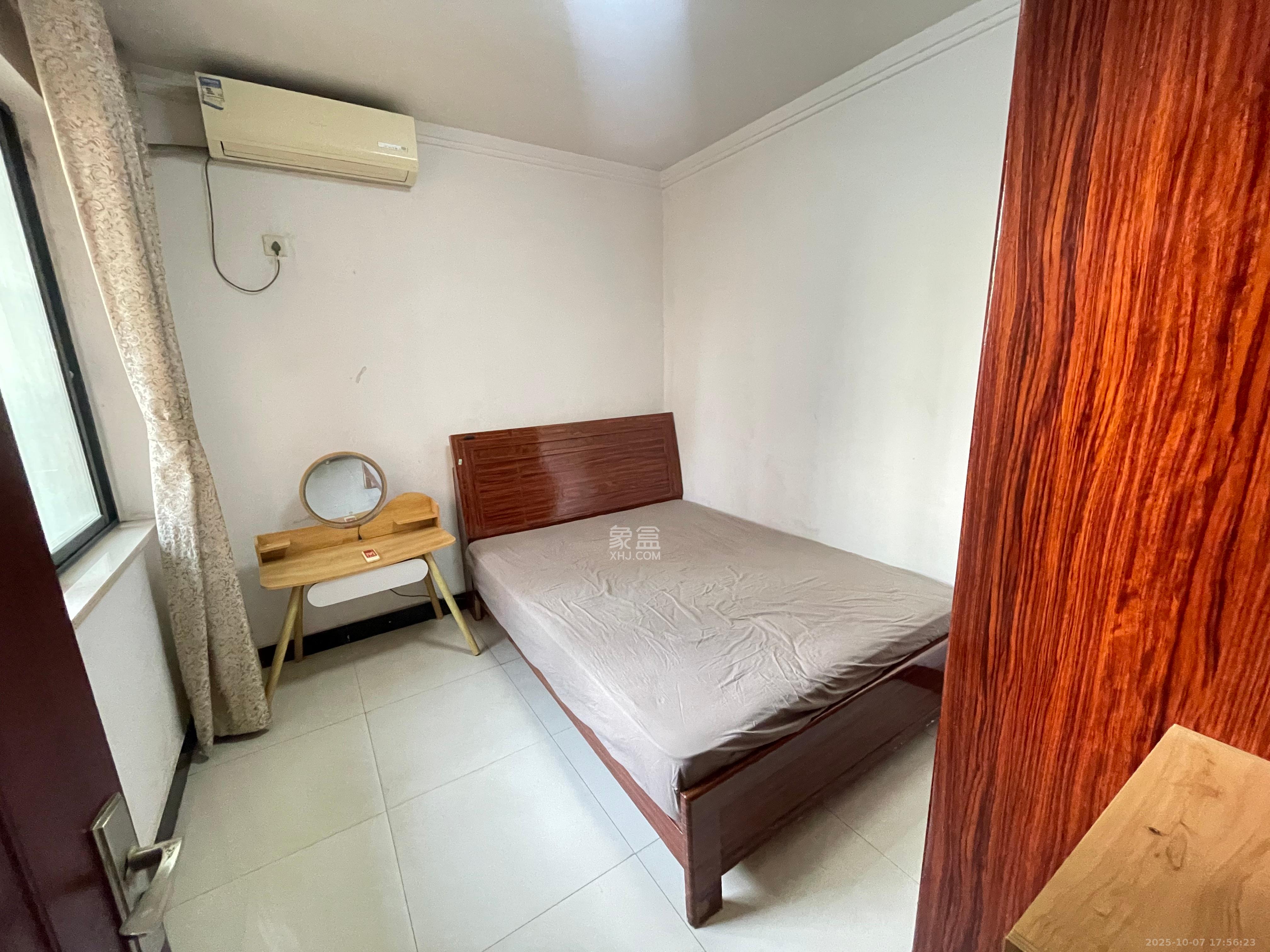 诚兴园  2室2厅1卫    1800.0元/月 诚兴园  2室2厅1卫    1800.0元/月室内图