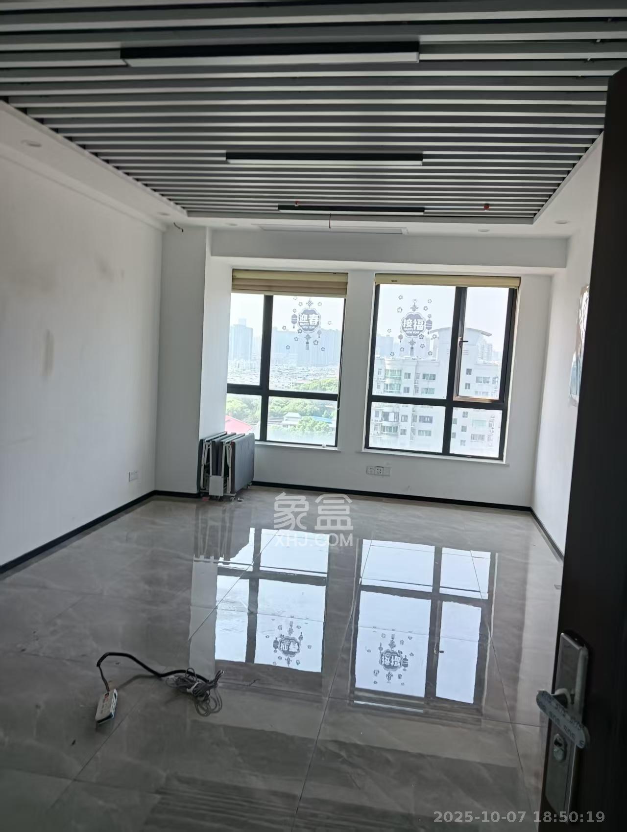 长城万悦汇  1室1厅0卫    1600.0元/月室内图