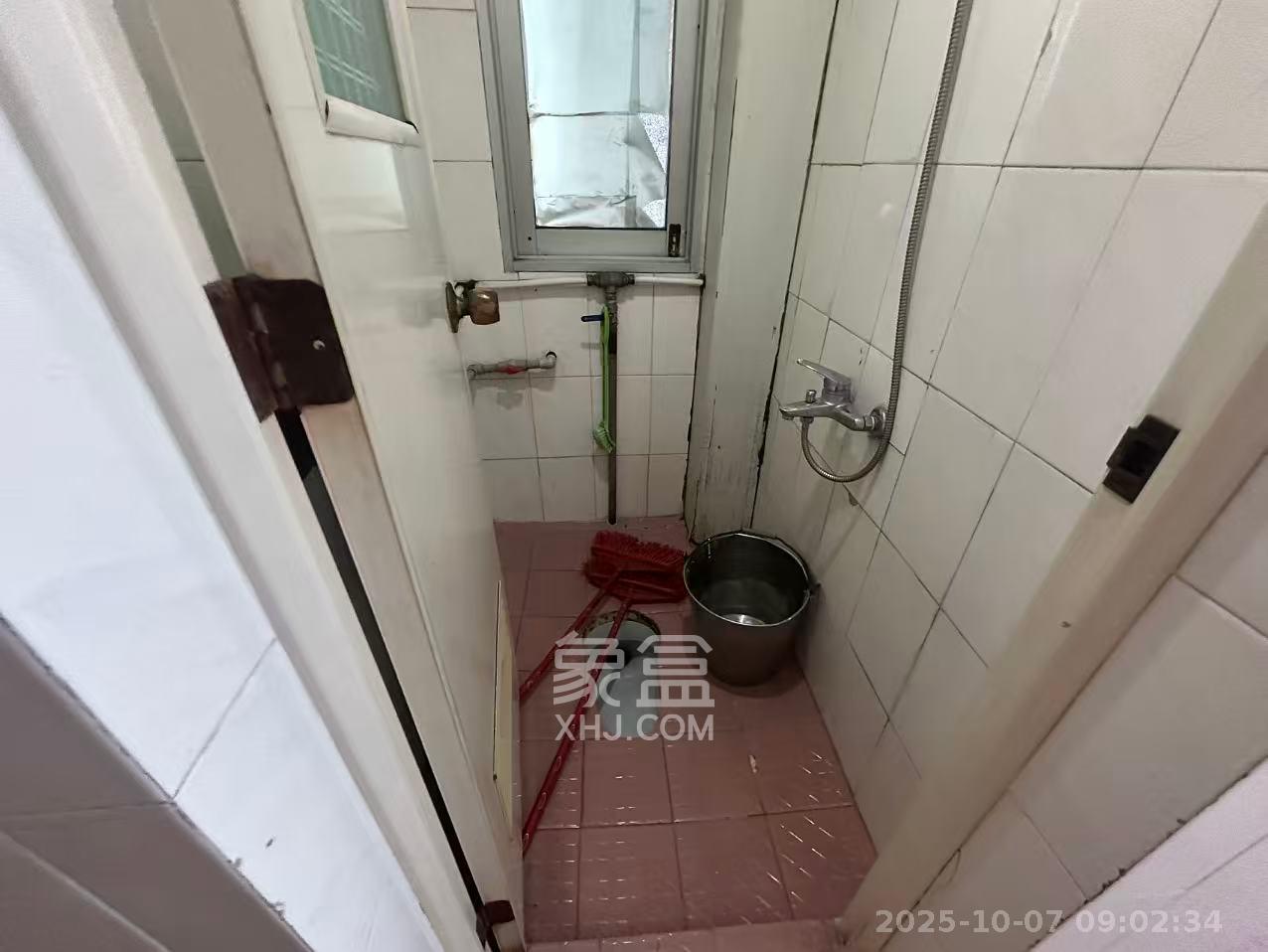 赤岗小区(一二三片) 2室1厅1卫 1500.0元/月 赤岗小区(一二三片) 2室1厅1卫 1500.0元/月室内图