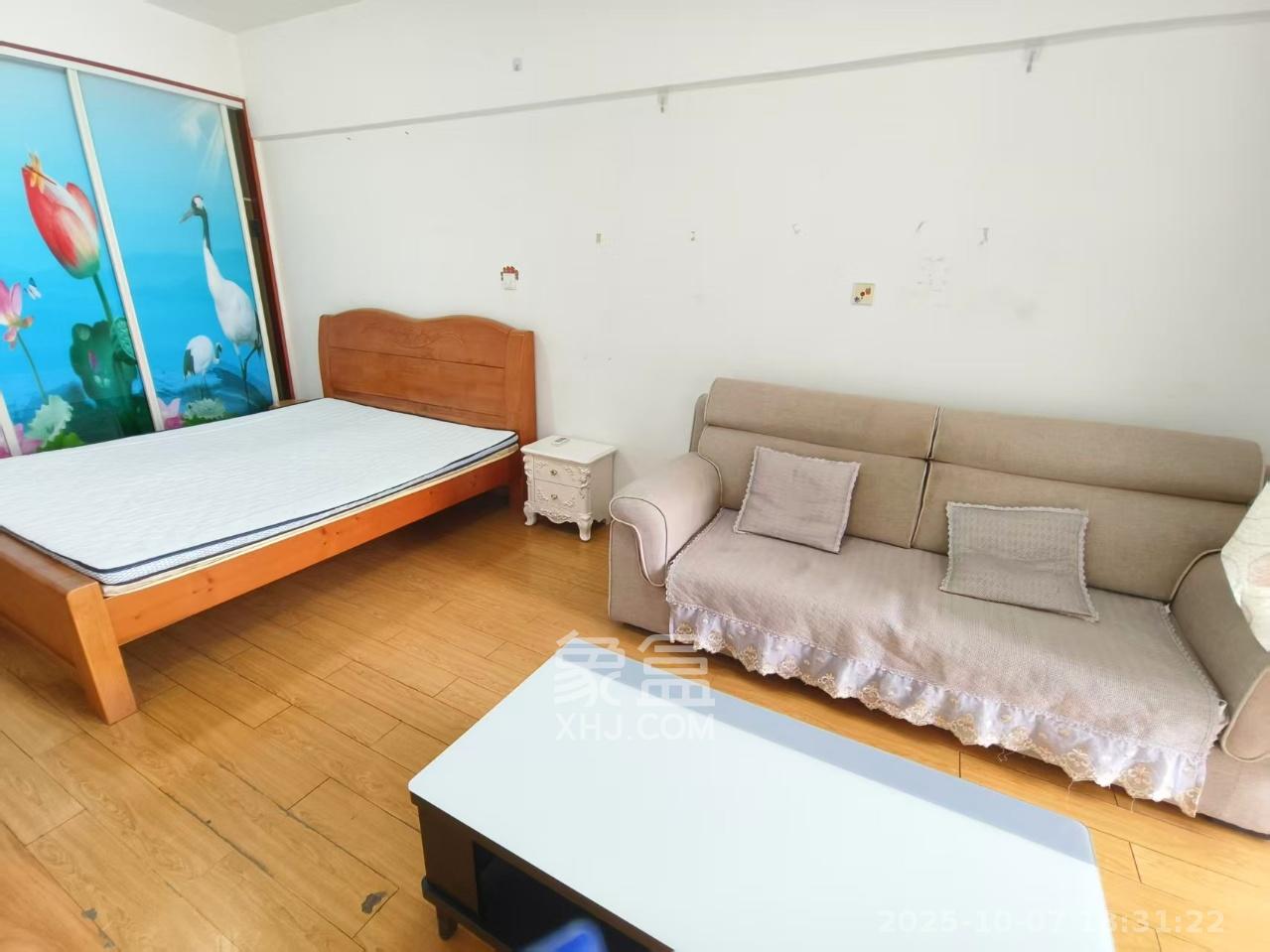 尚都花园城  1室1厅1卫    1100.0元/月 尚都花园城  1室1厅1卫    1100.0元/月