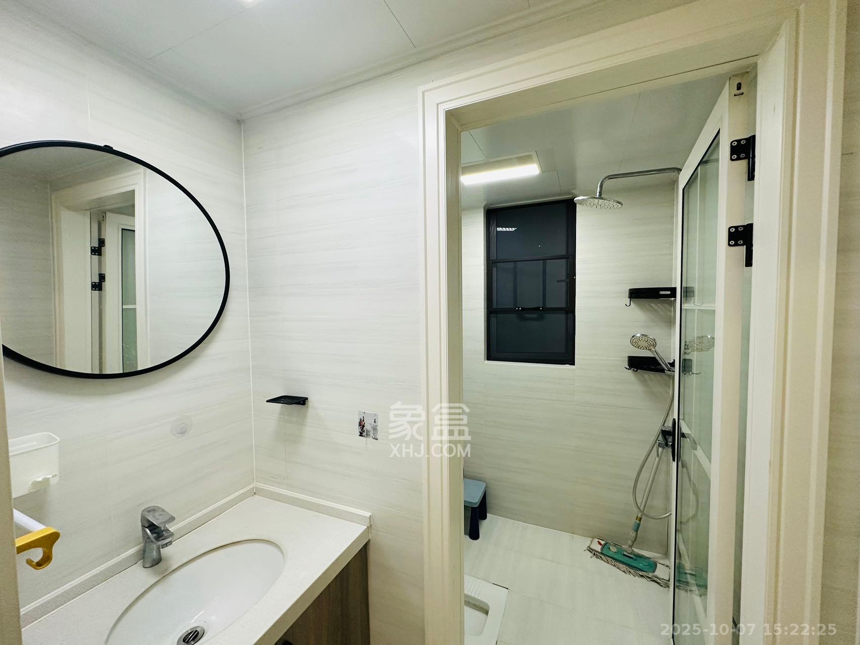 梅溪湖金茂湾 4室2厅1卫 3200.0元/月 梅溪湖金茂湾 4室2厅1卫 3200.0元/月室内图