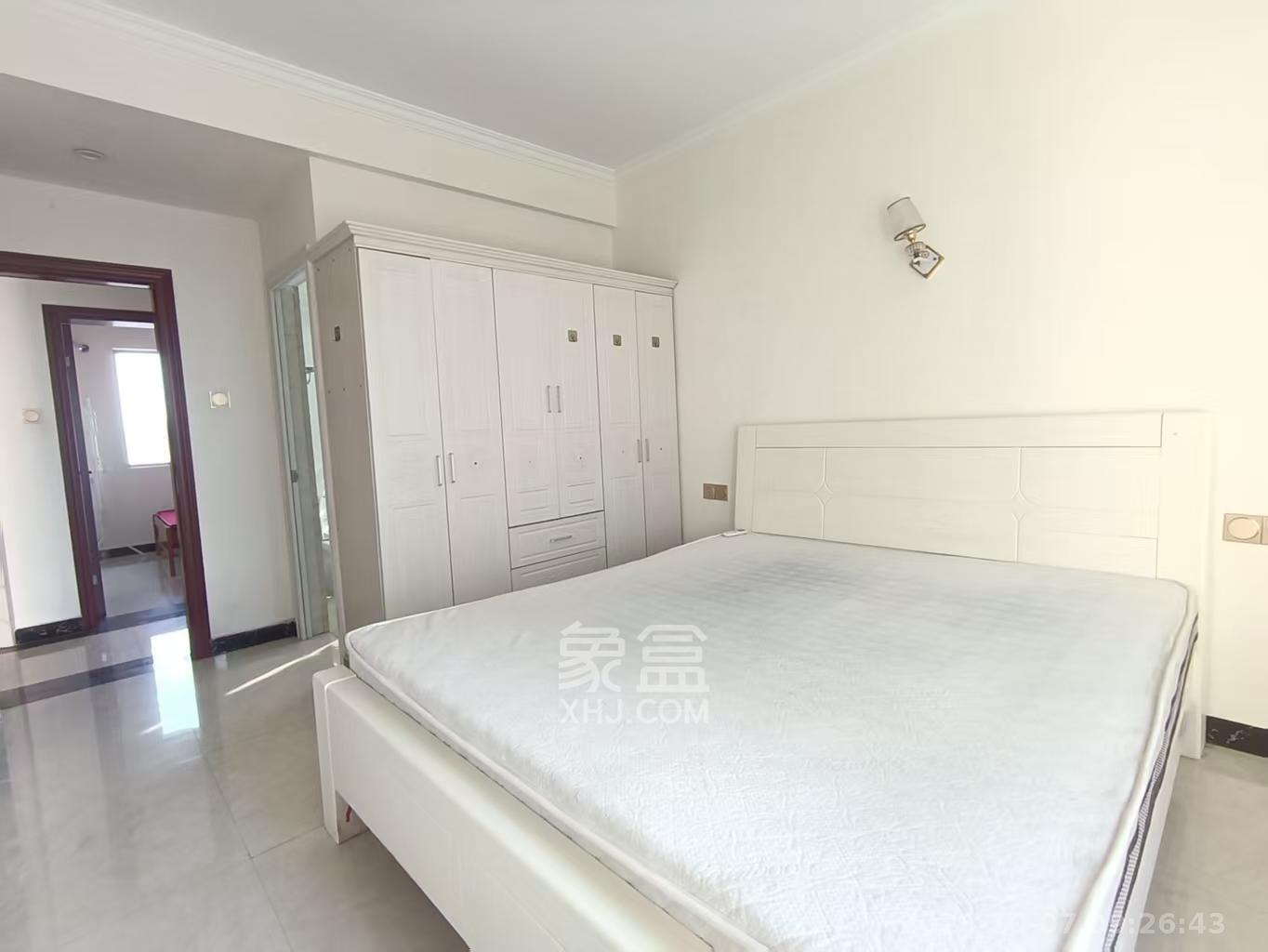 湖湘奥林匹克花园  3室2厅2卫    2200.0元/月 湖湘奥林匹克花园  3室2厅2卫    2200.0元/月