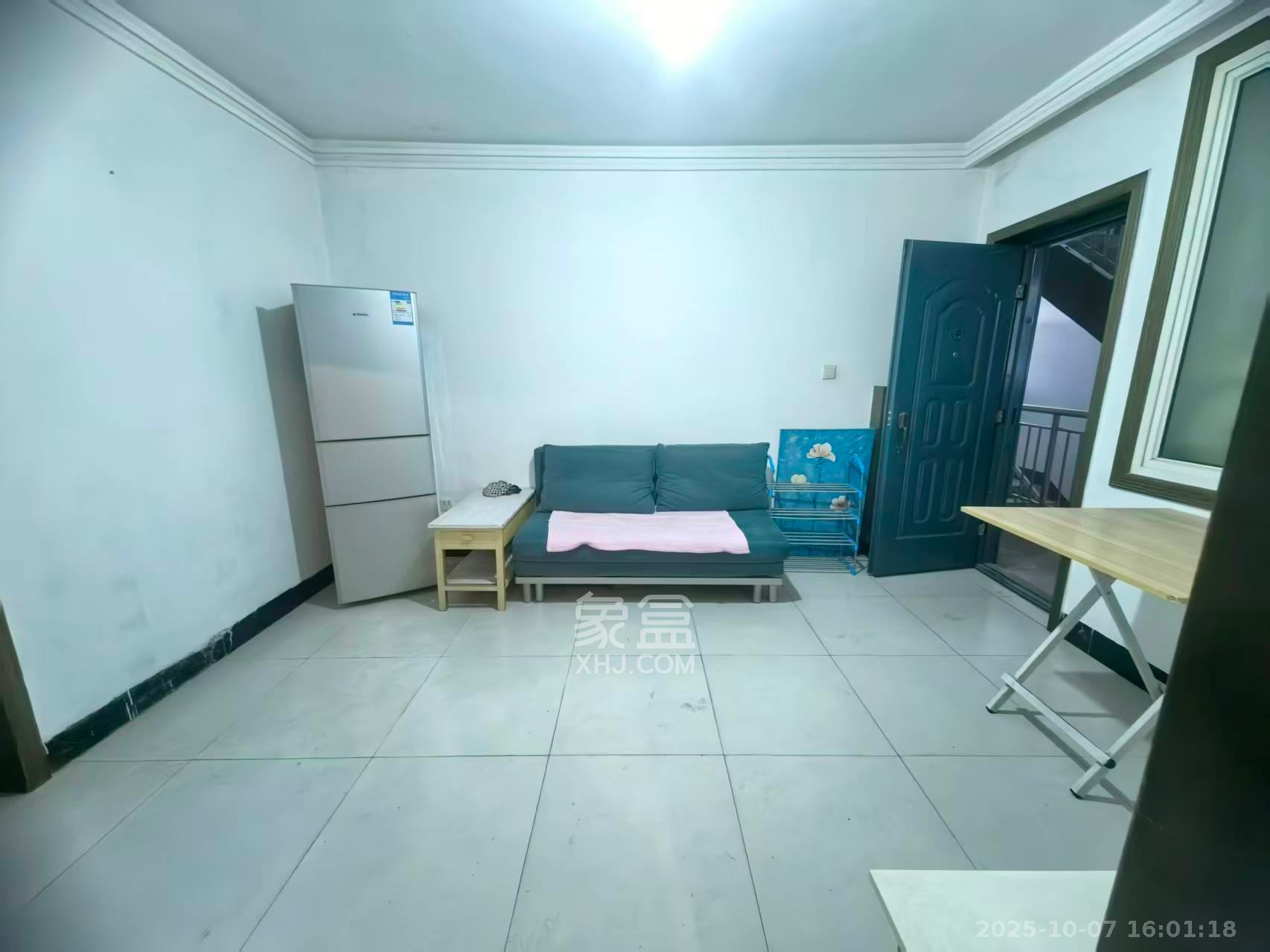 吉景小区 2室1厅1卫 1500.0元/月 吉景小区 2室1厅1卫 1500.0元/月室内图