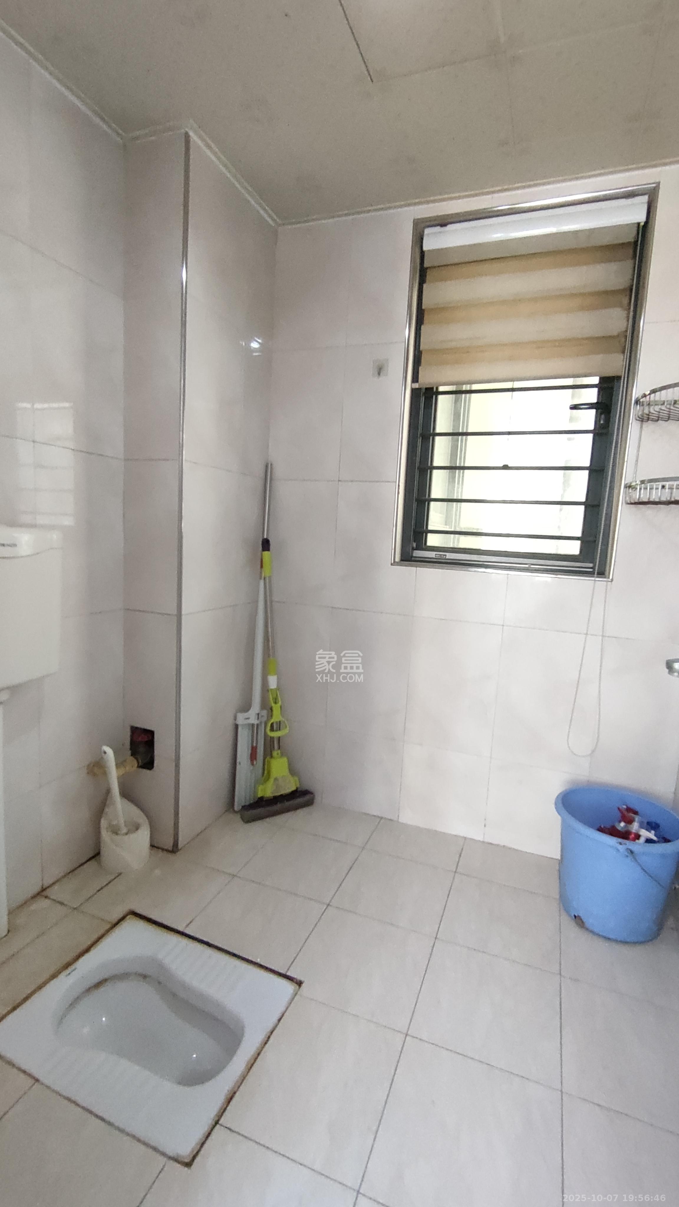 长房时代城 3室2厅1卫 2300.0元/月 长房时代城 3室2厅1卫 2300.0元/月室内图