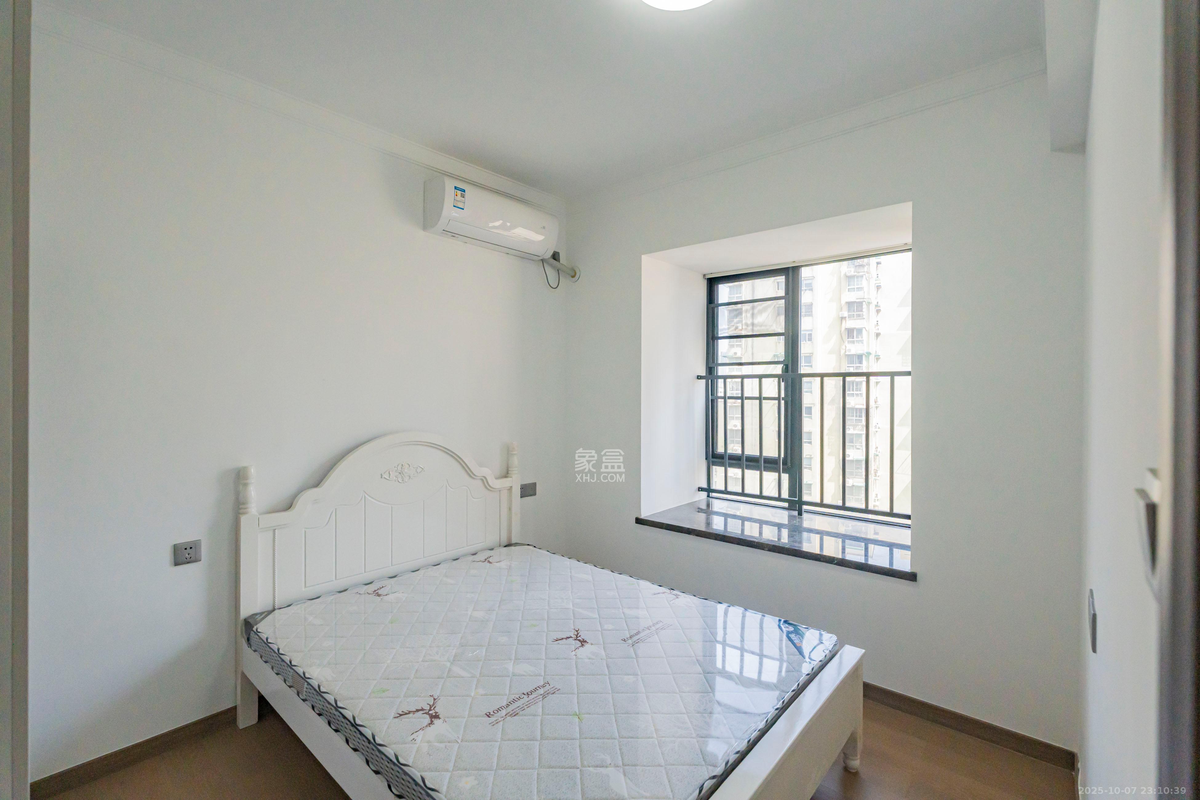 珠江四方印 4室2厅1卫 178.0万 珠江四方印 4室2厅1卫 178.0万卧室