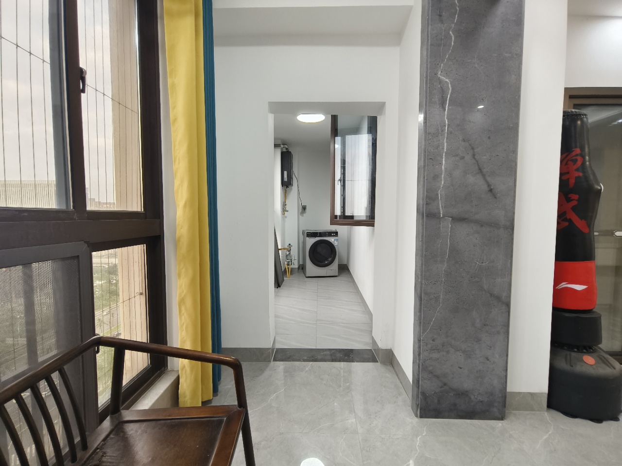 海航豪庭南苑 4室2厅2卫 6500.0元/月 海航豪庭南苑 4室2厅2卫 6500.0元/月室内图