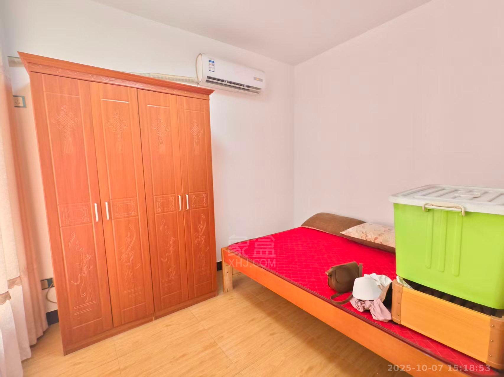 都市兰亭 2室2厅1卫 1300.0元/月 都市兰亭 2室2厅1卫 1300.0元/月室内图