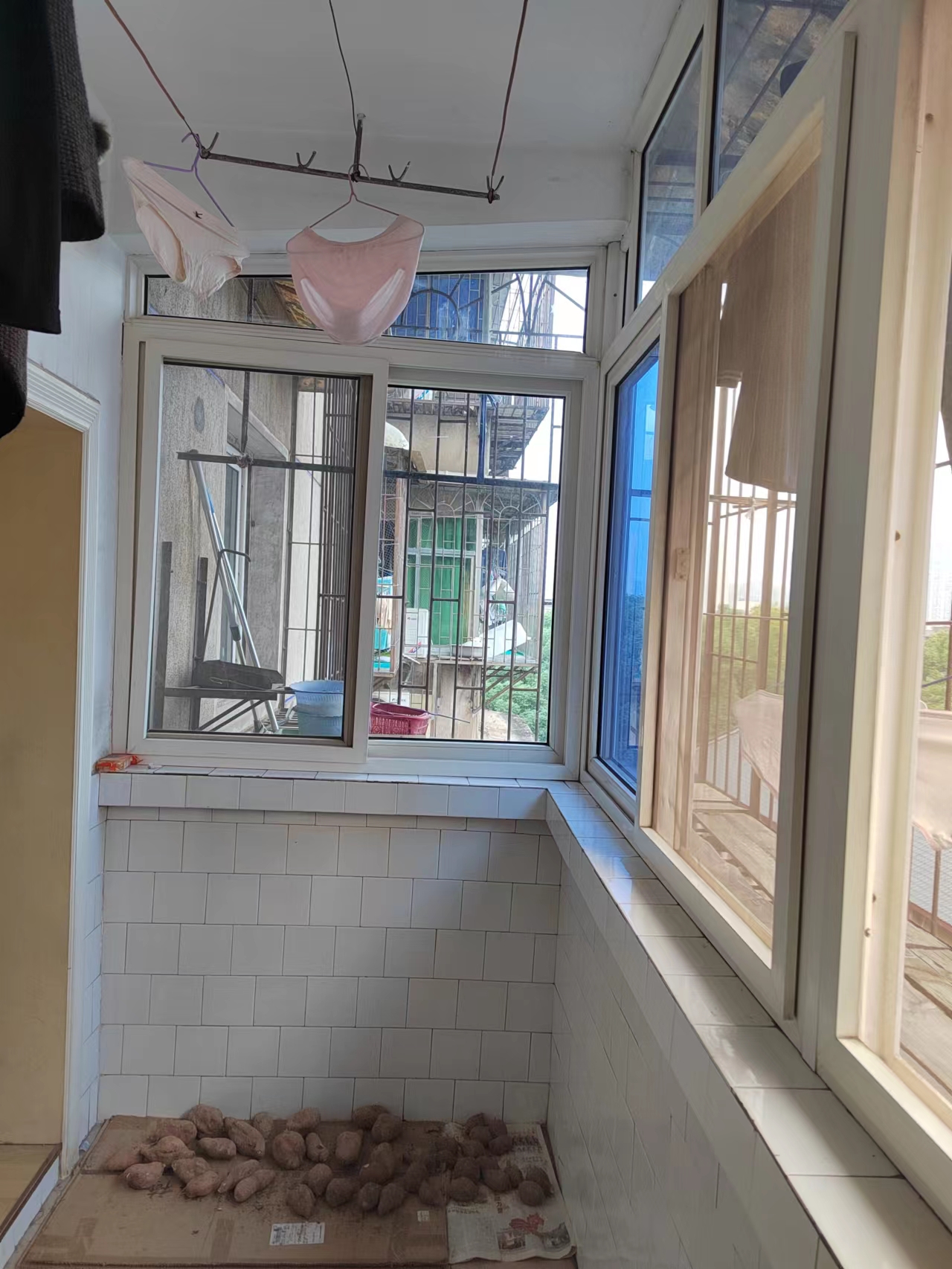 娄星区散盘  2室1厅1卫    1050.0元/月室内图