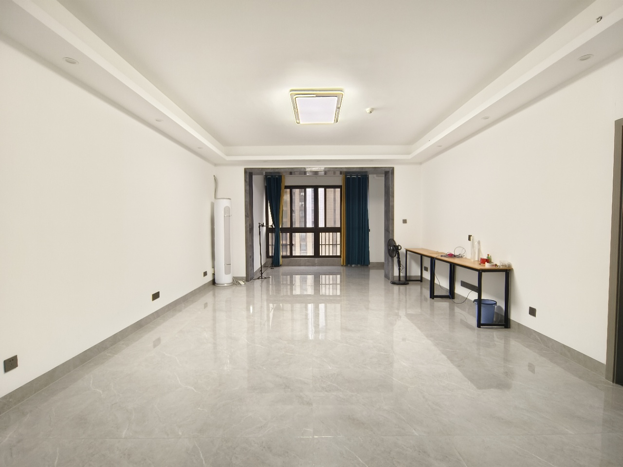 海航豪庭南苑  4室2厅2卫    6500.0元/月 海航豪庭南苑  4室2厅2卫    6500.0元/月