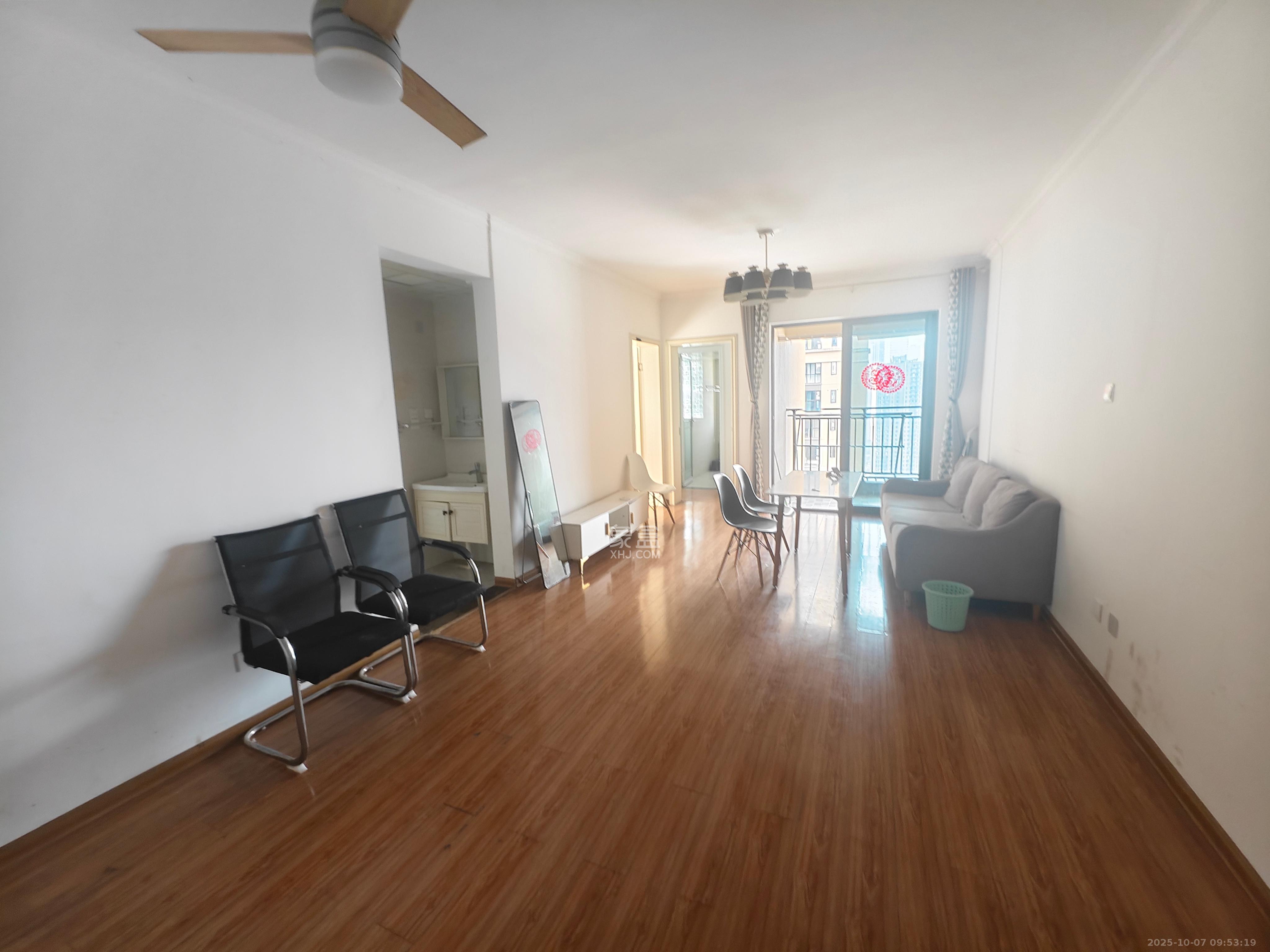 梅溪湖合能璞丽  3室2厅2卫    2200.0元/月