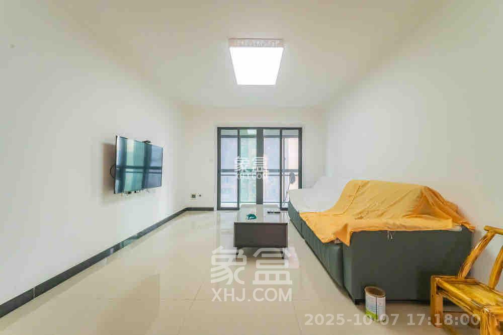 海伦春天  3室2厅2卫    2600.0元/月 海伦春天  3室2厅2卫    2600.0元/月室内图1