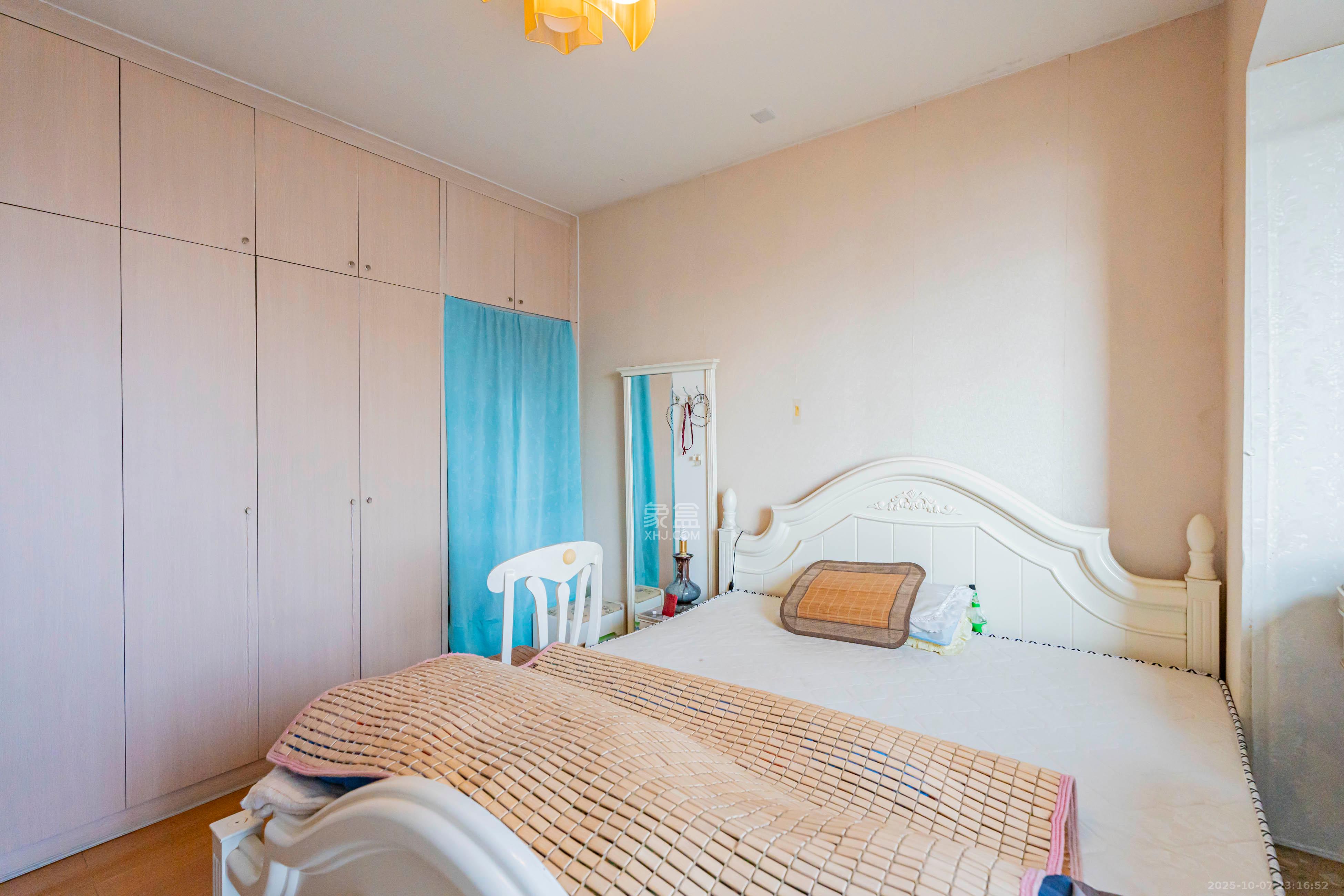 盛世美居荷园 3室2厅2卫 110.0万 盛世美居荷园 3室2厅2卫 110.0万卧室