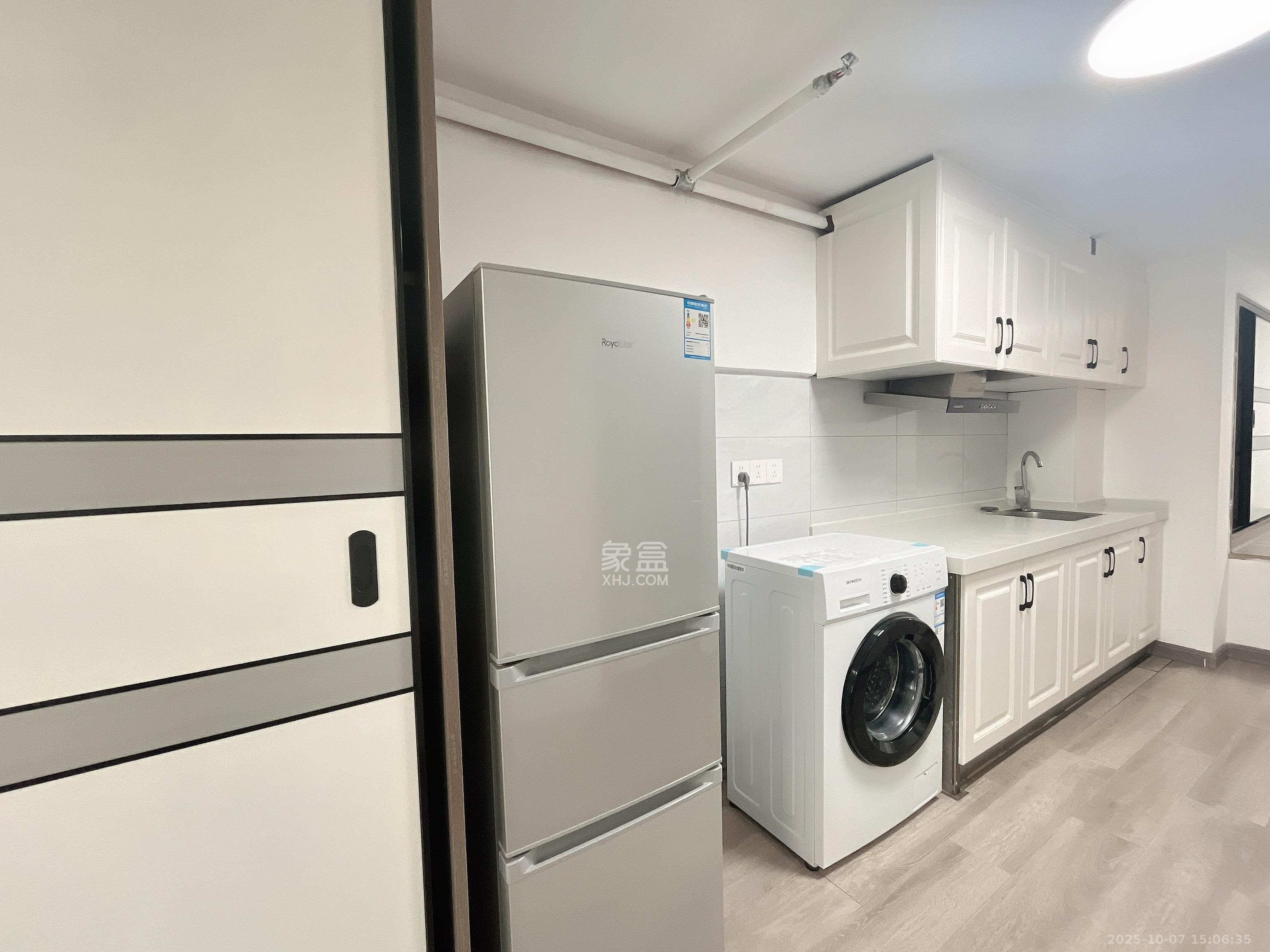 梅溪悦章  1室1厅1卫    1400.0元/月 梅溪悦章  1室1厅1卫    1400.0元/月室内图