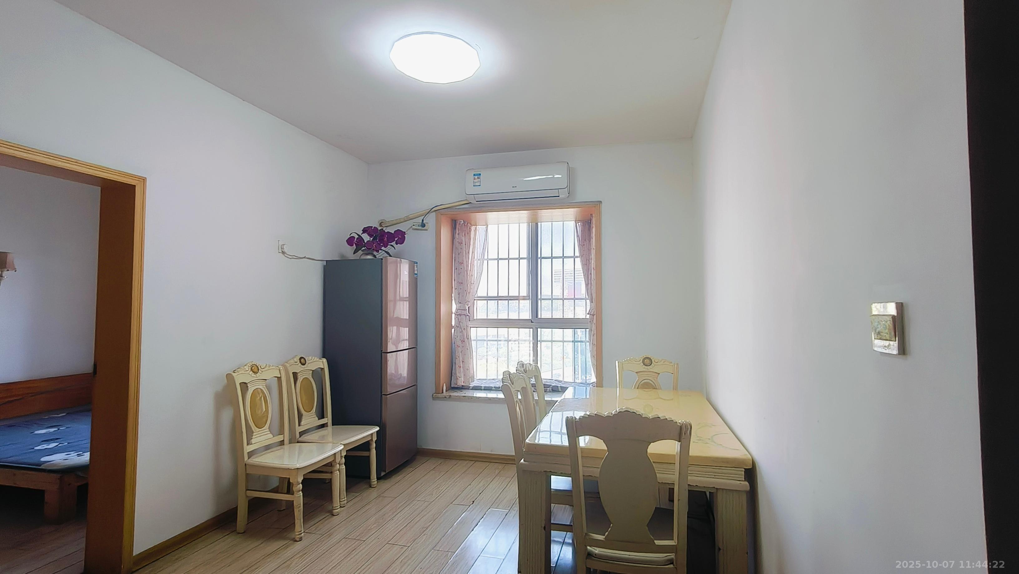 紫晶城  2室2厅1卫    1500.0元/月 紫晶城  2室2厅1卫    1500.0元/月室内图