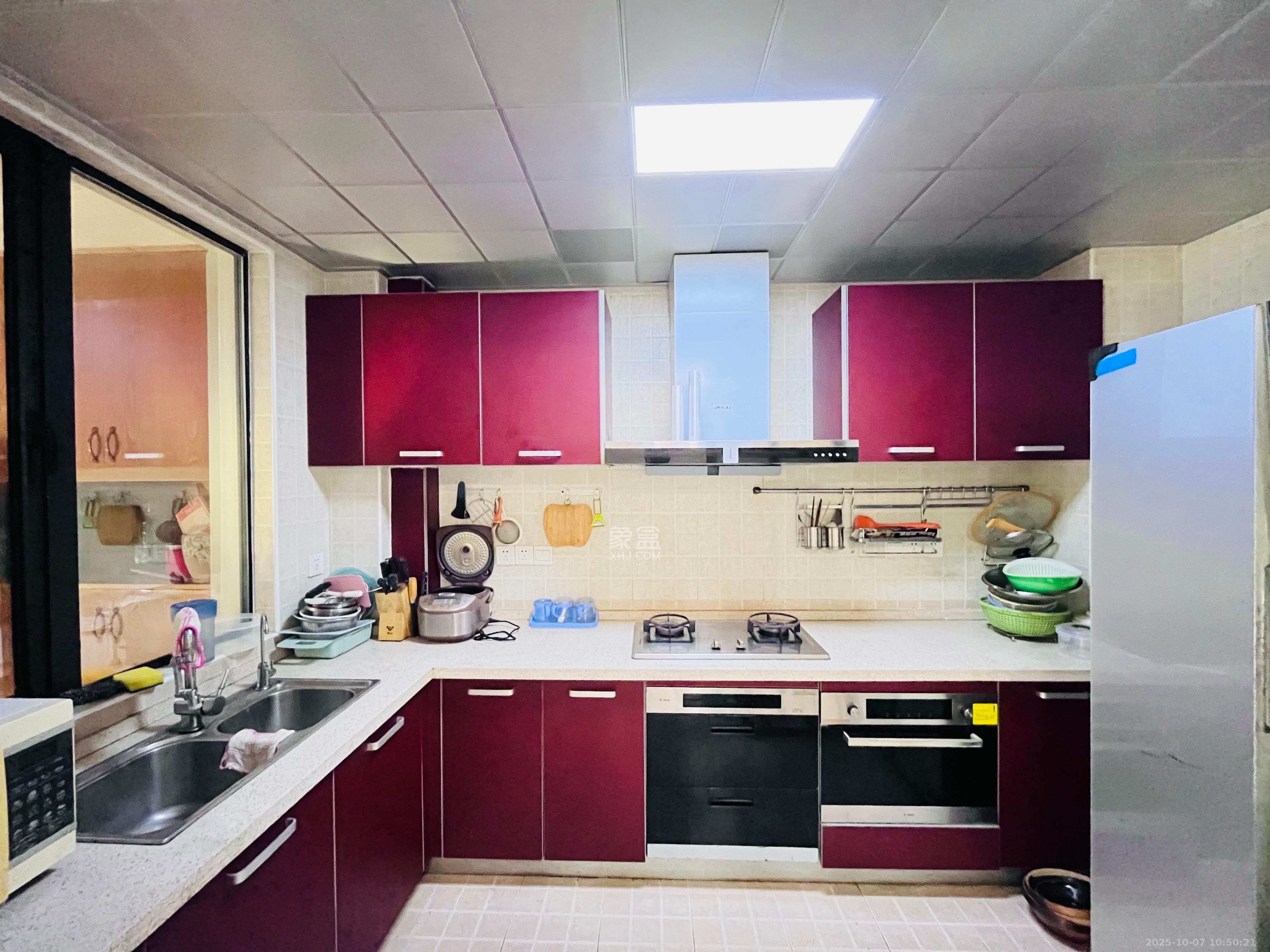 长房白沙湾 4室2厅2卫 3500.0元/月 长房白沙湾 4室2厅2卫 3500.0元/月室内图