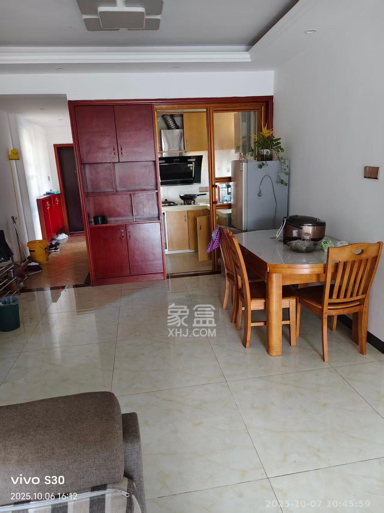 长城水郡 3室2厅1卫 1900.0元/月 长城水郡 3室2厅1卫 1900.0元/月室内图