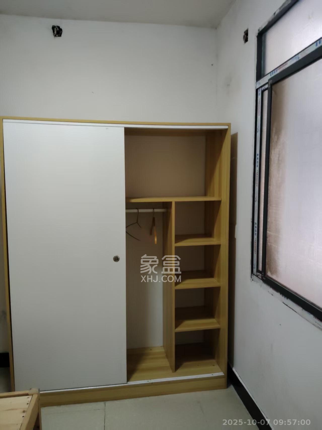 吉景小区  2室1厅1卫    1600.0元/月室内图