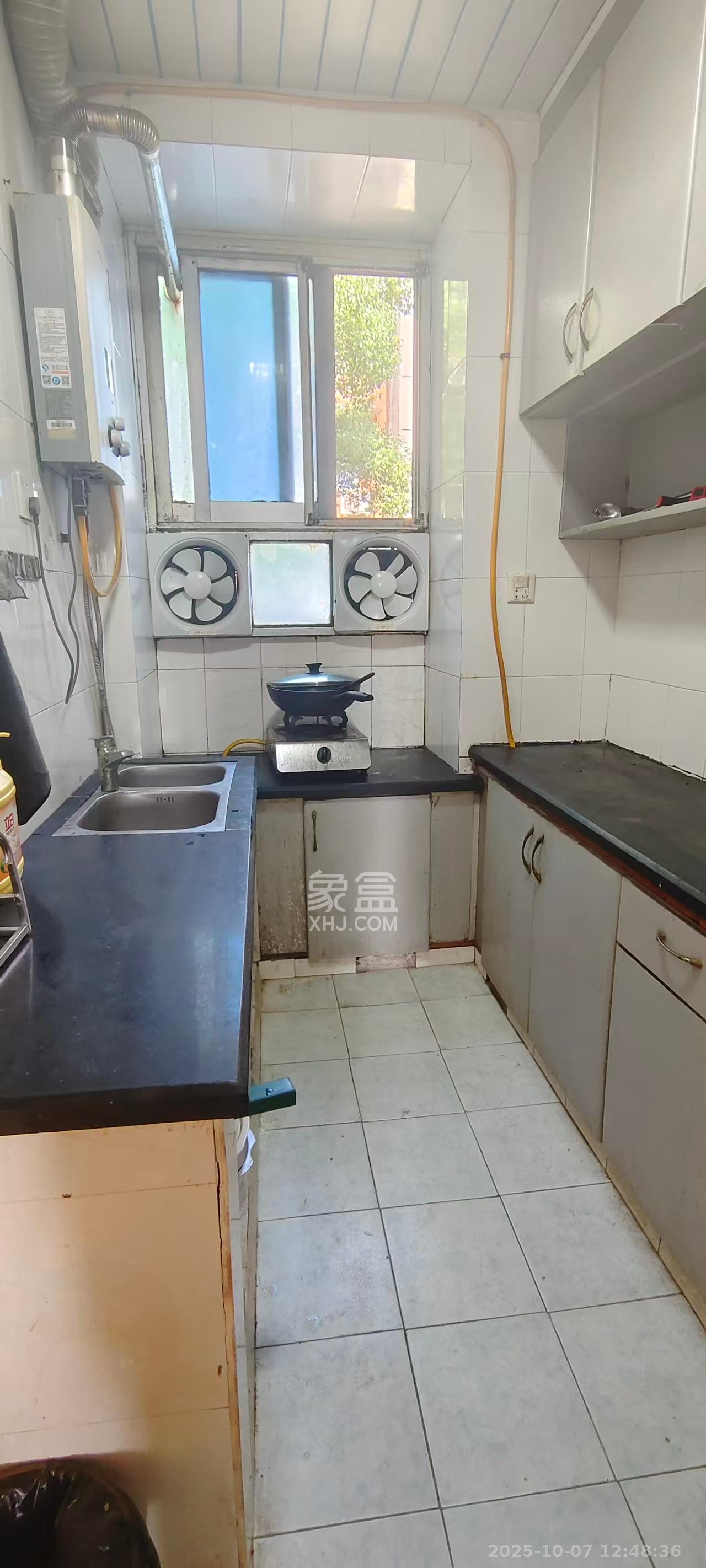 人造板厂宿舍(新河北堤1号) 2室1厅1卫 1600.0元/月 人造板厂宿舍(新河北堤1号) 2室1厅1卫 1600.0元/月室内图