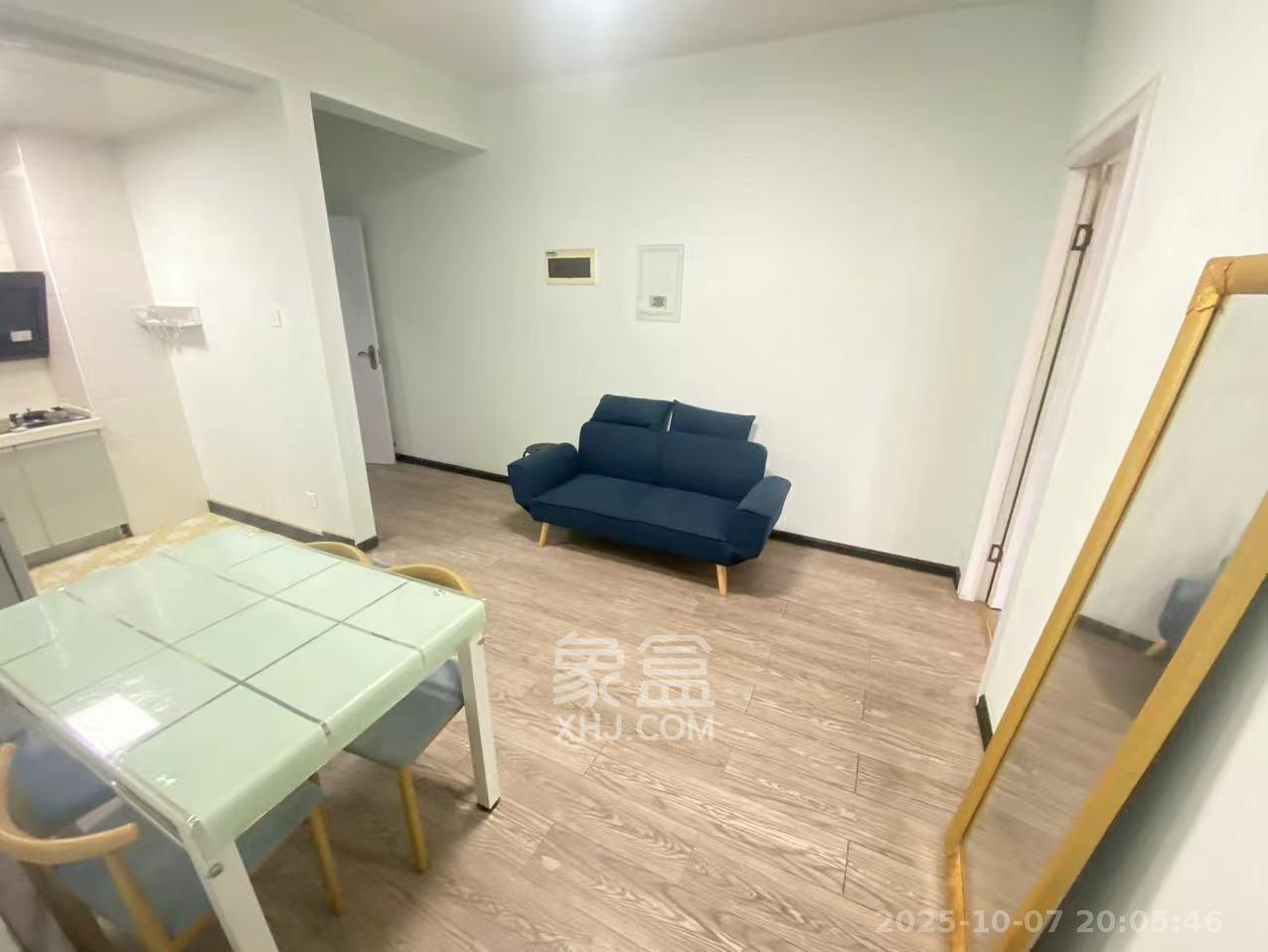 芒果天地(芒果雅苑)  3室1厅1卫    2000.0元/月室内图