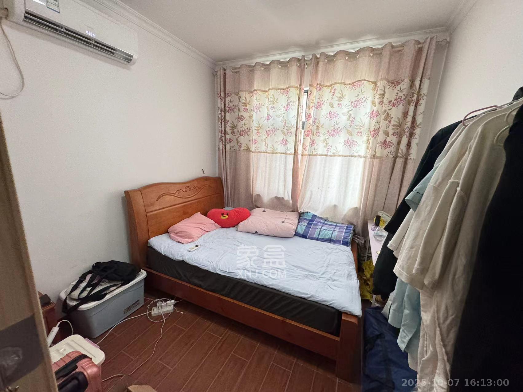 景塘家园  1室2厅1卫    700.0元/月室内图