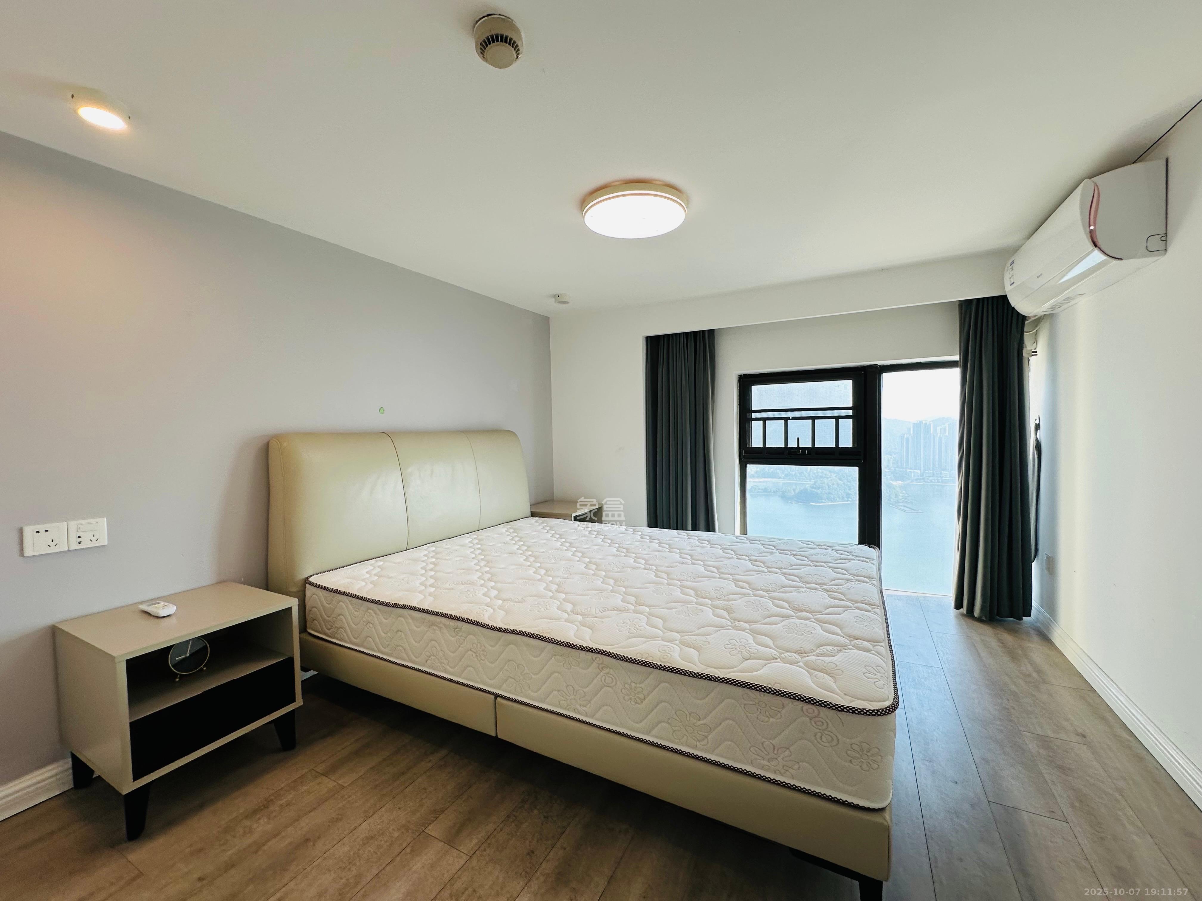 达美溪湖湾  2室2厅1卫    3500.0元/月室内图