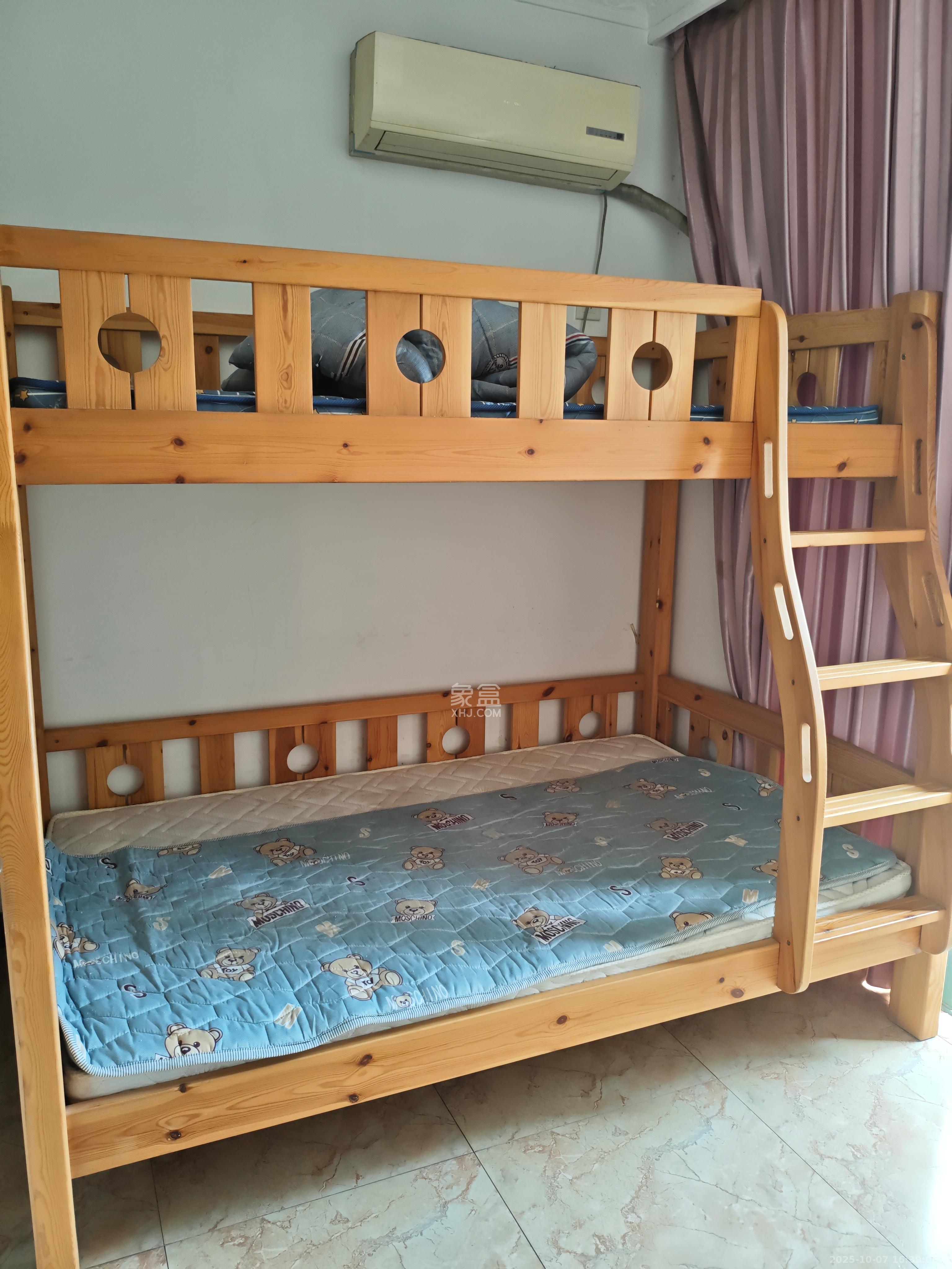 华盛世纪新城  1室2厅1卫    1800.0元/月 华盛世纪新城  1室2厅1卫    1800.0元/月室内图