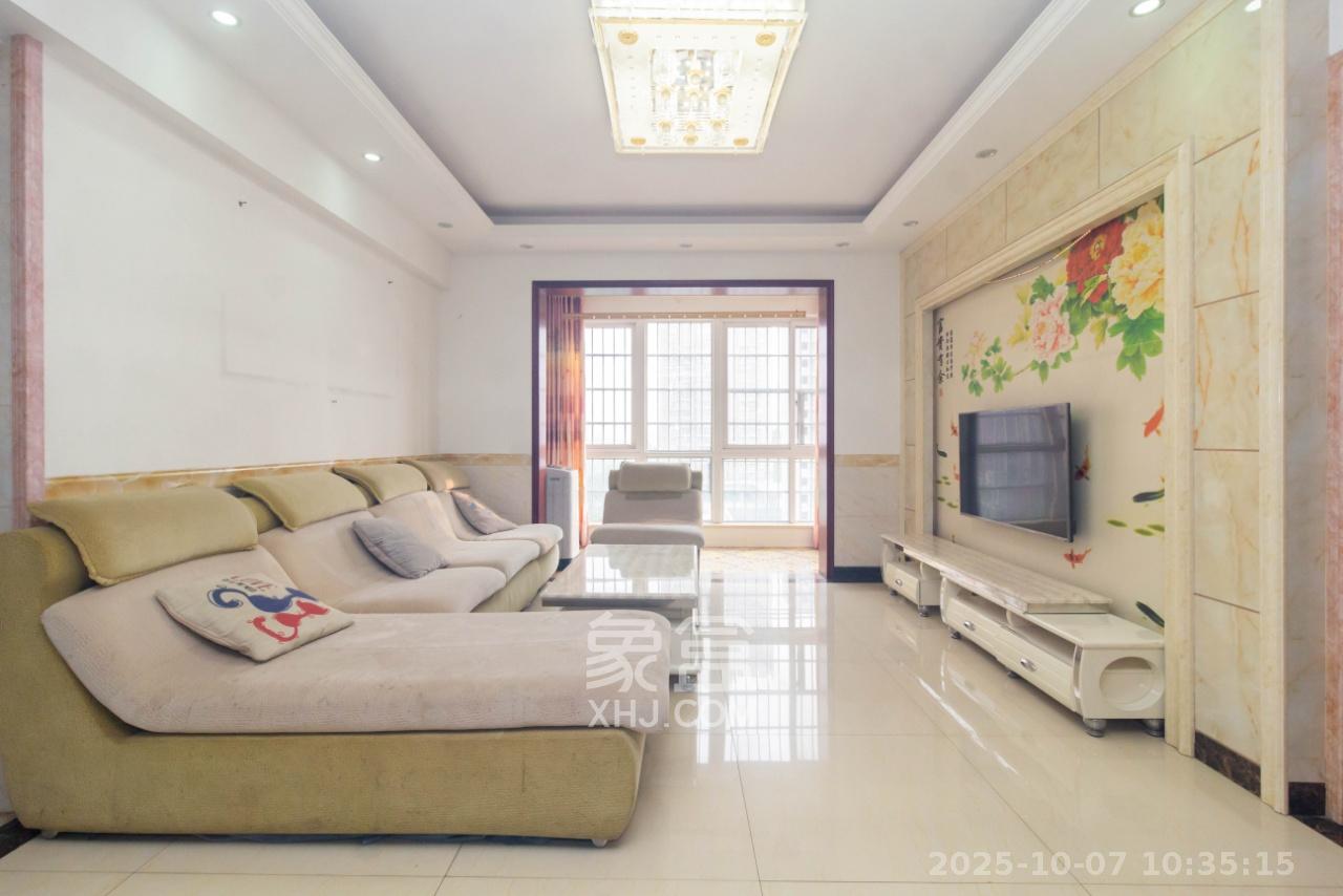 昌和商业中心/昌和国际 4室2厅2卫 1800.0元/月 昌和商业中心/昌和国际 4室2厅2卫 1800.0元/月室内图