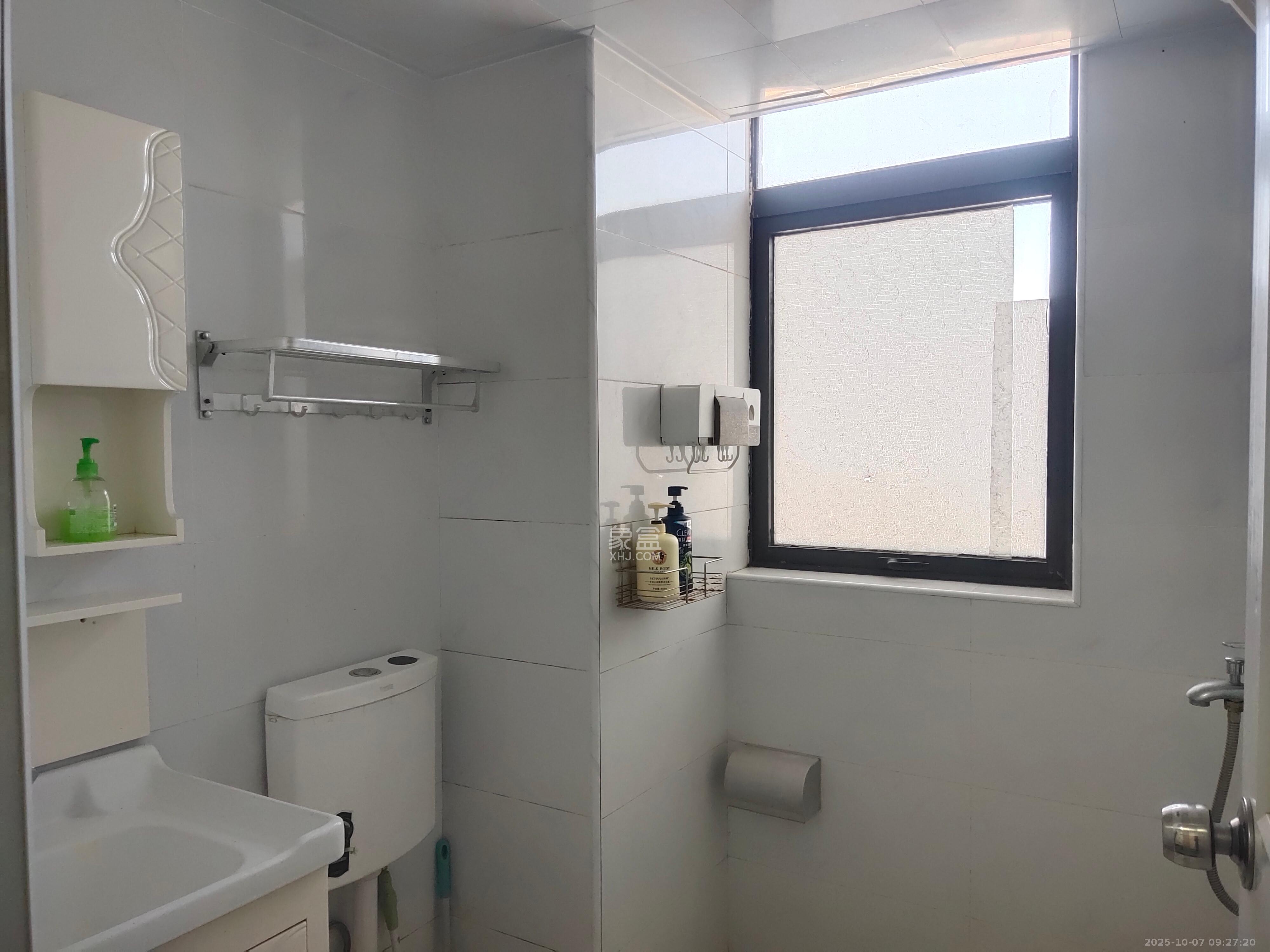 富兴旺角 1室1厅1卫 1600.0元/月 富兴旺角 1室1厅1卫 1600.0元/月室内图