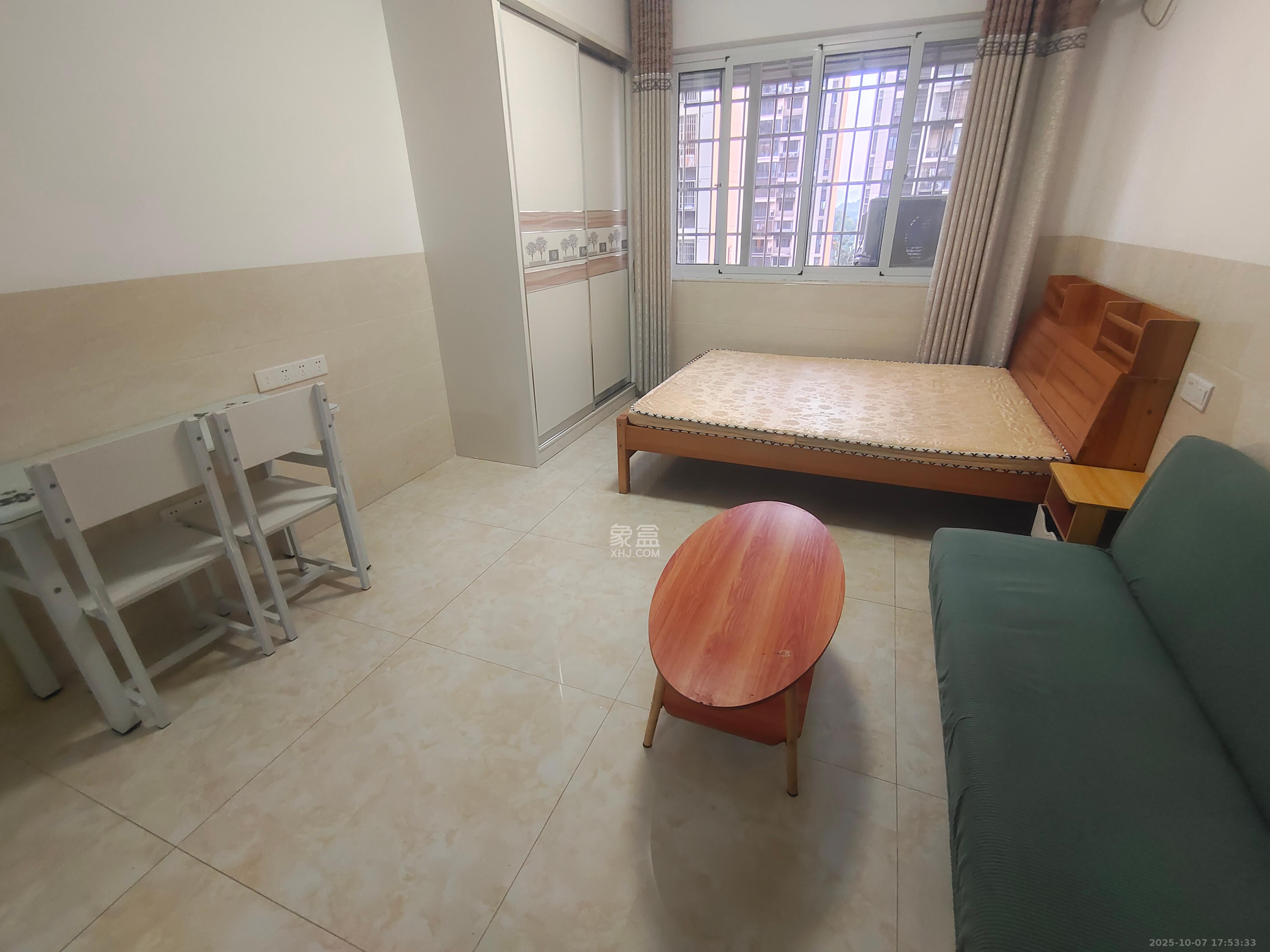 桥头家苑一期  1室1厅1卫    1100.0元/月 桥头家苑一期  1室1厅1卫    1100.0元/月室内图