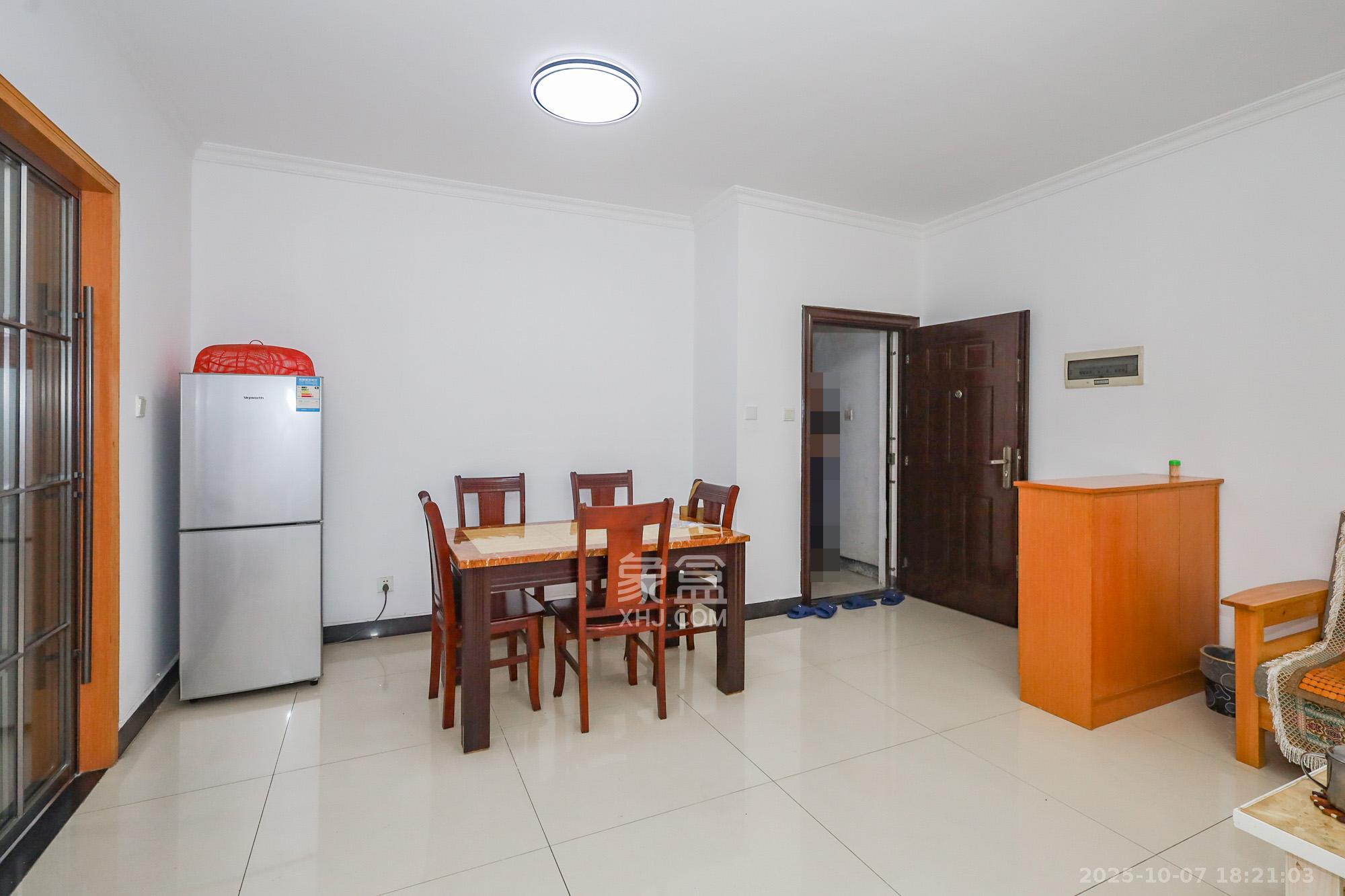 金麓西岸和苑 2室2厅1卫 55.0万 金麓西岸和苑 2室2厅1卫 55.0万其他