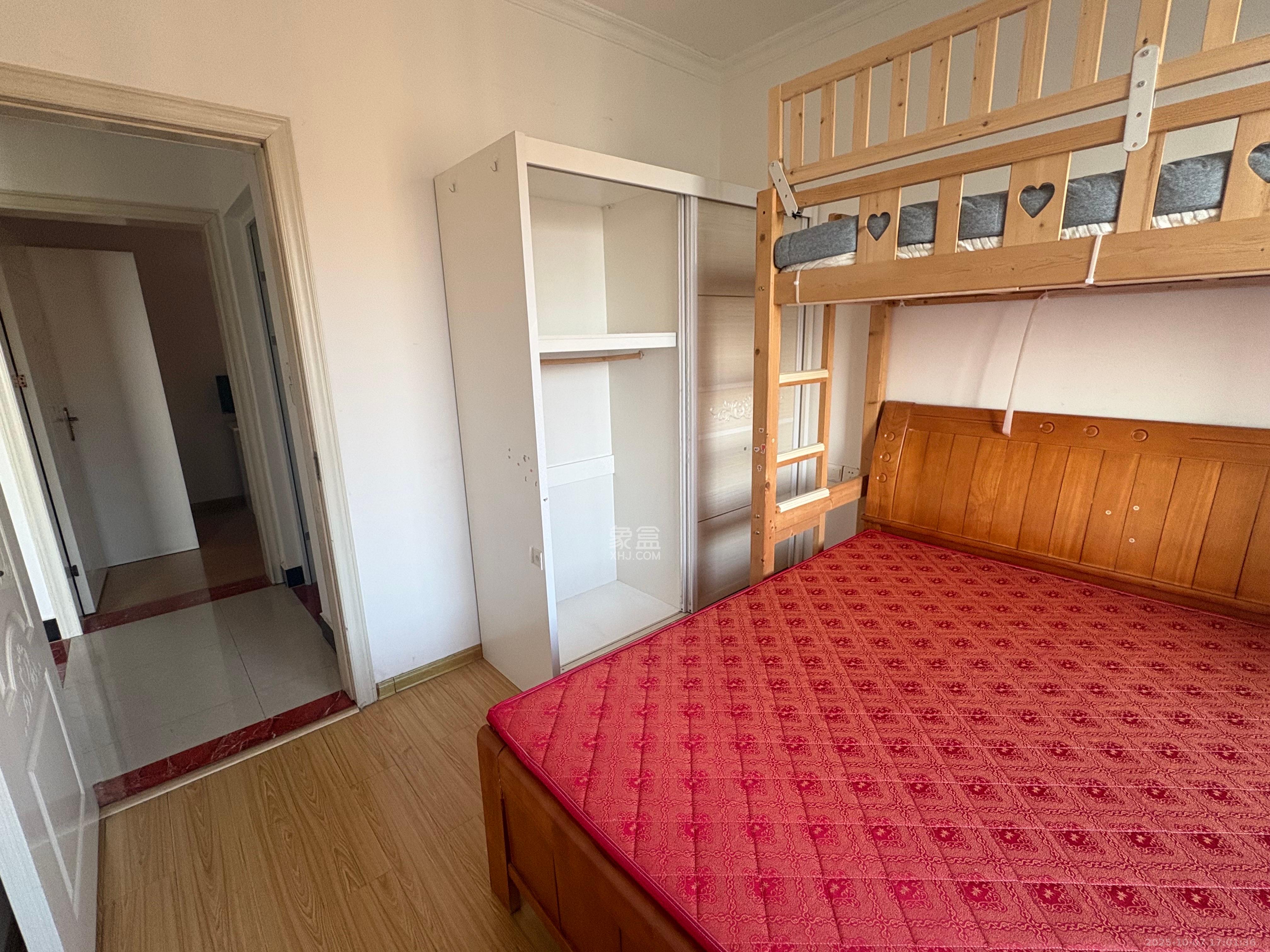 梅溪鑫苑名家 2室2厅1卫 1700.0元/月 梅溪鑫苑名家 2室2厅1卫 1700.0元/月室内图