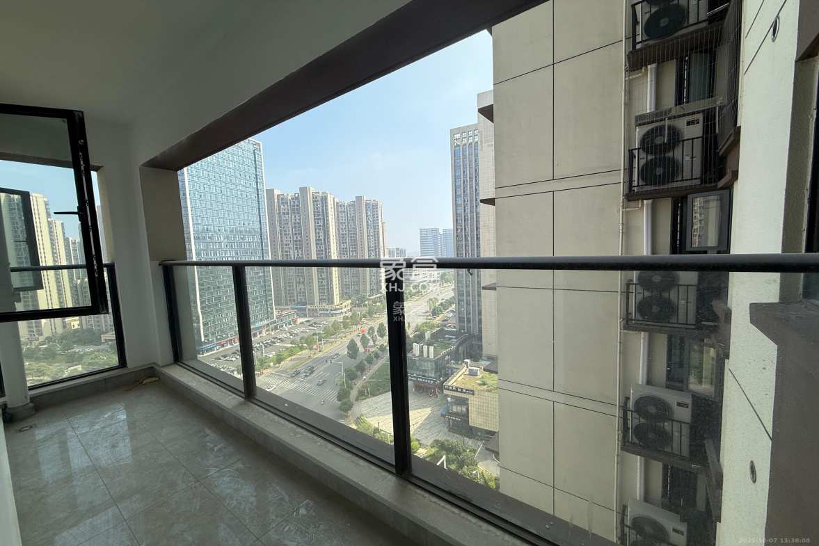 金富湘江悦城  4室2厅1卫    2799.0元/月 金富湘江悦城  4室2厅1卫    2799.0元/月室内图