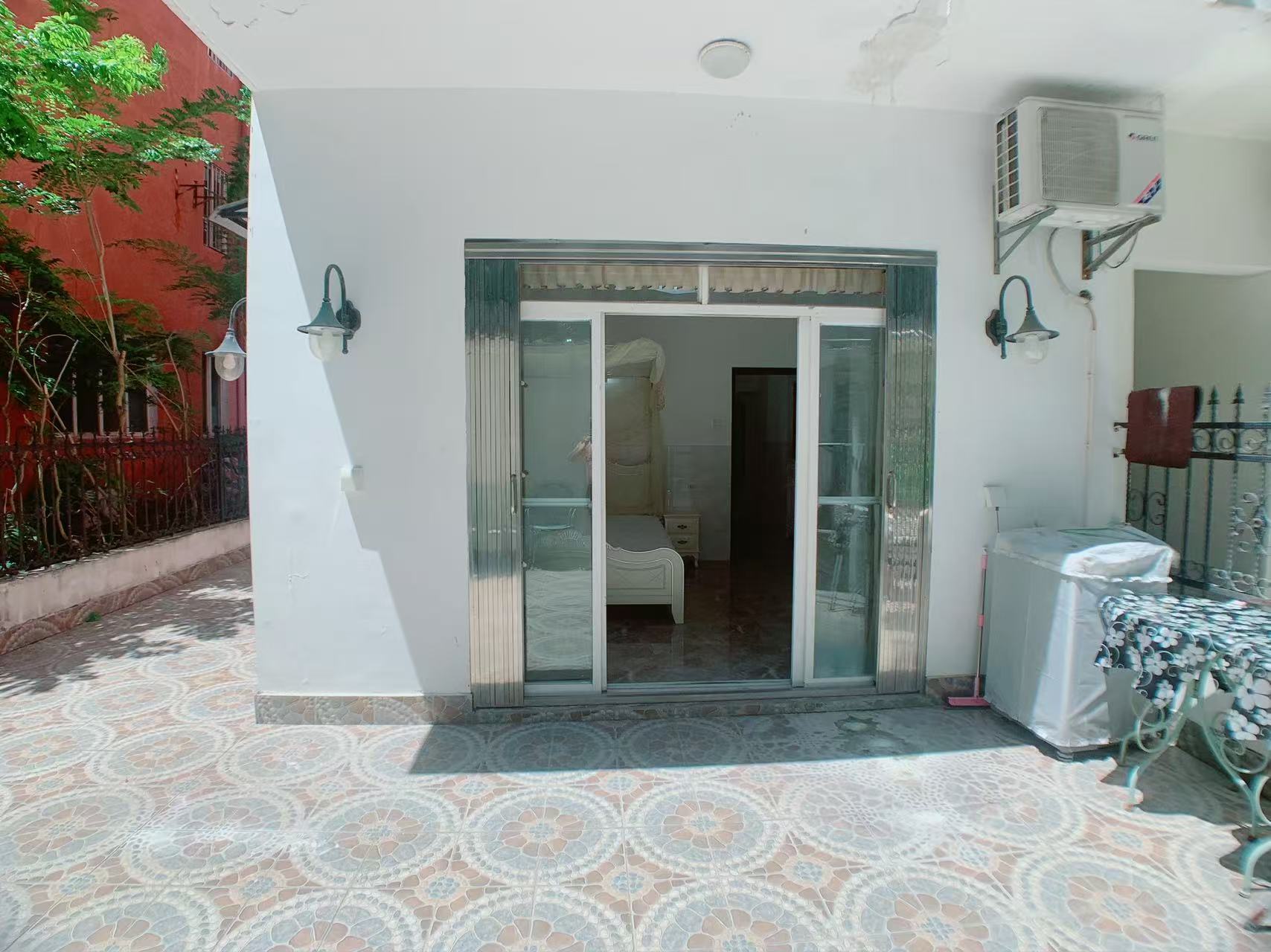 海韵书香  1室1厅1卫    2000.0元/月室内图