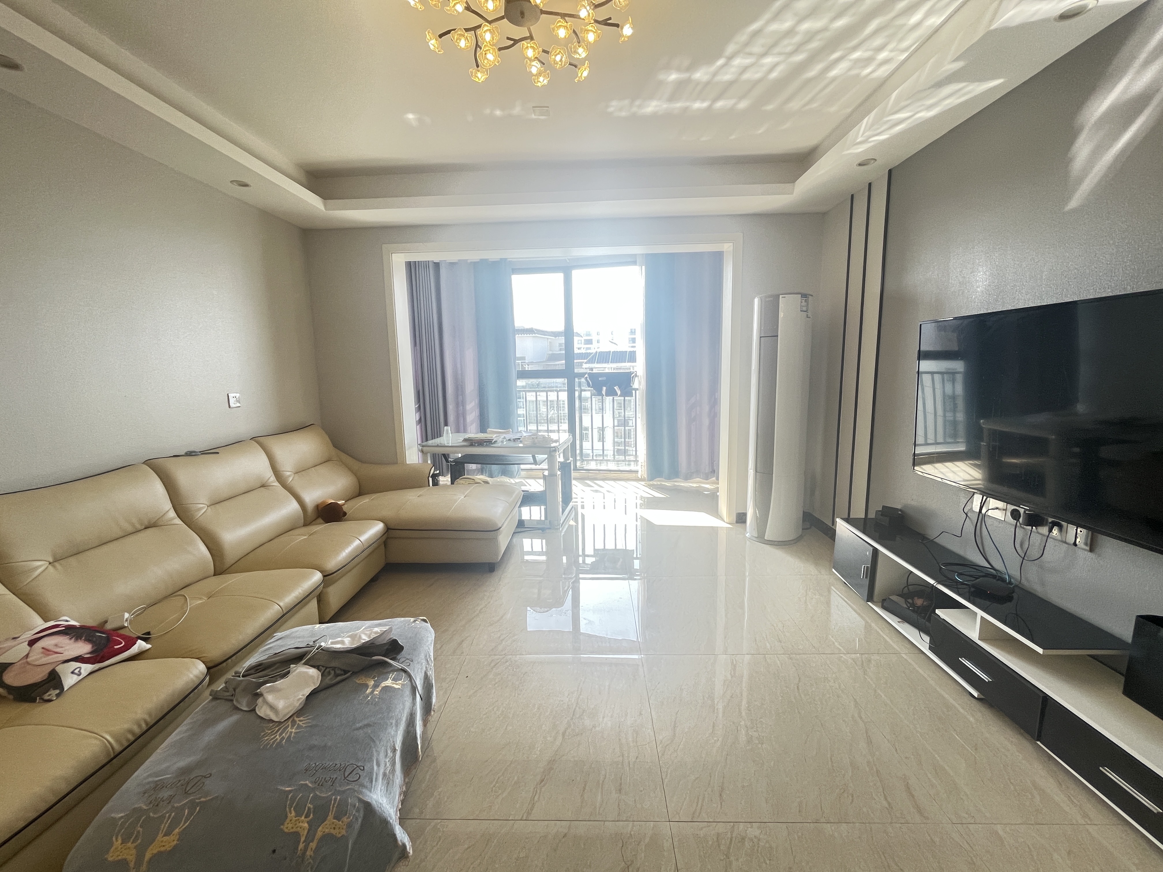 熙城春天 4室2厅2卫 2500.0元/月 熙城春天 4室2厅2卫 2500.0元/月室内图