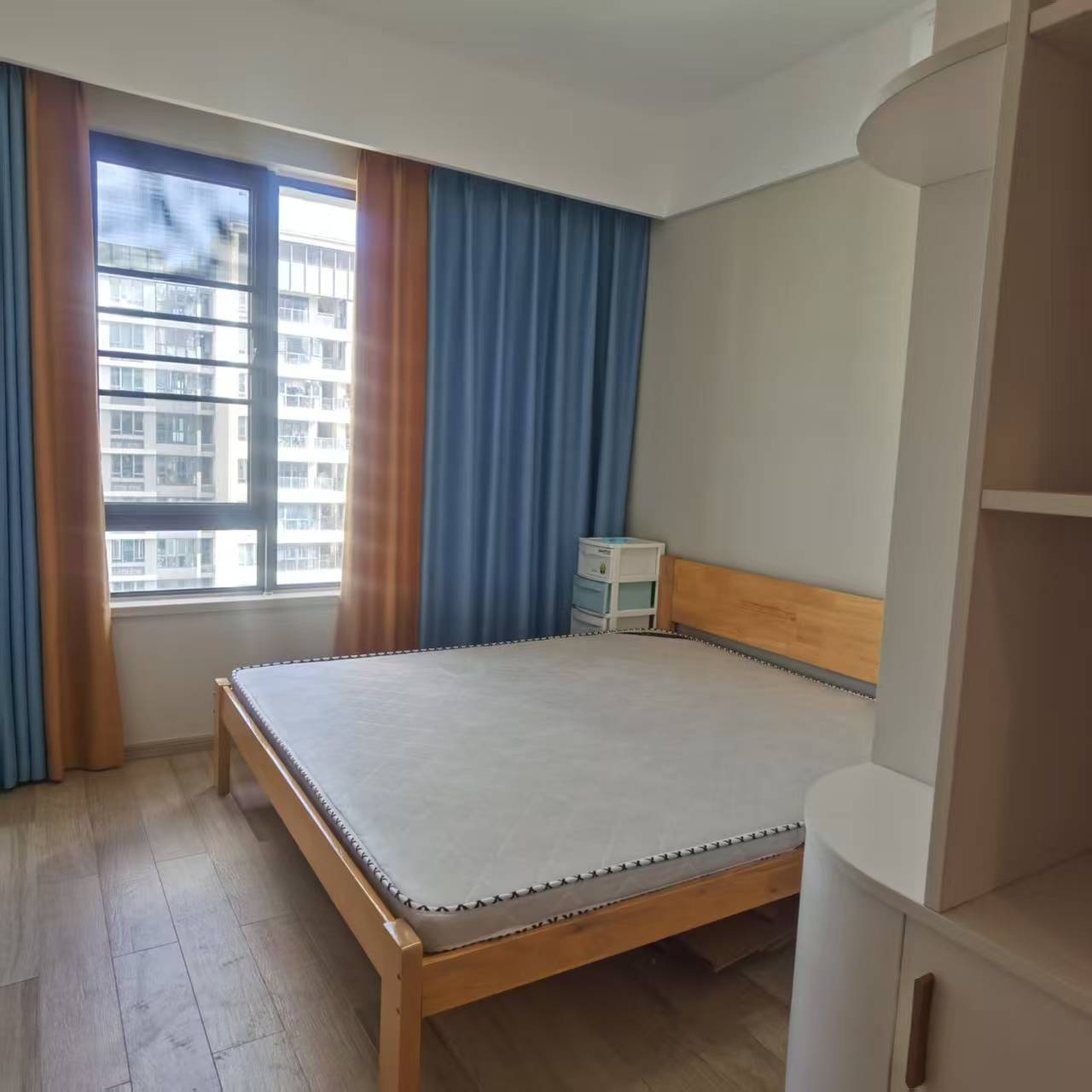 大华锦绣海岸四期 3室2厅2卫 2900.0元/月 大华锦绣海岸四期 3室2厅2卫 2900.0元/月室内图