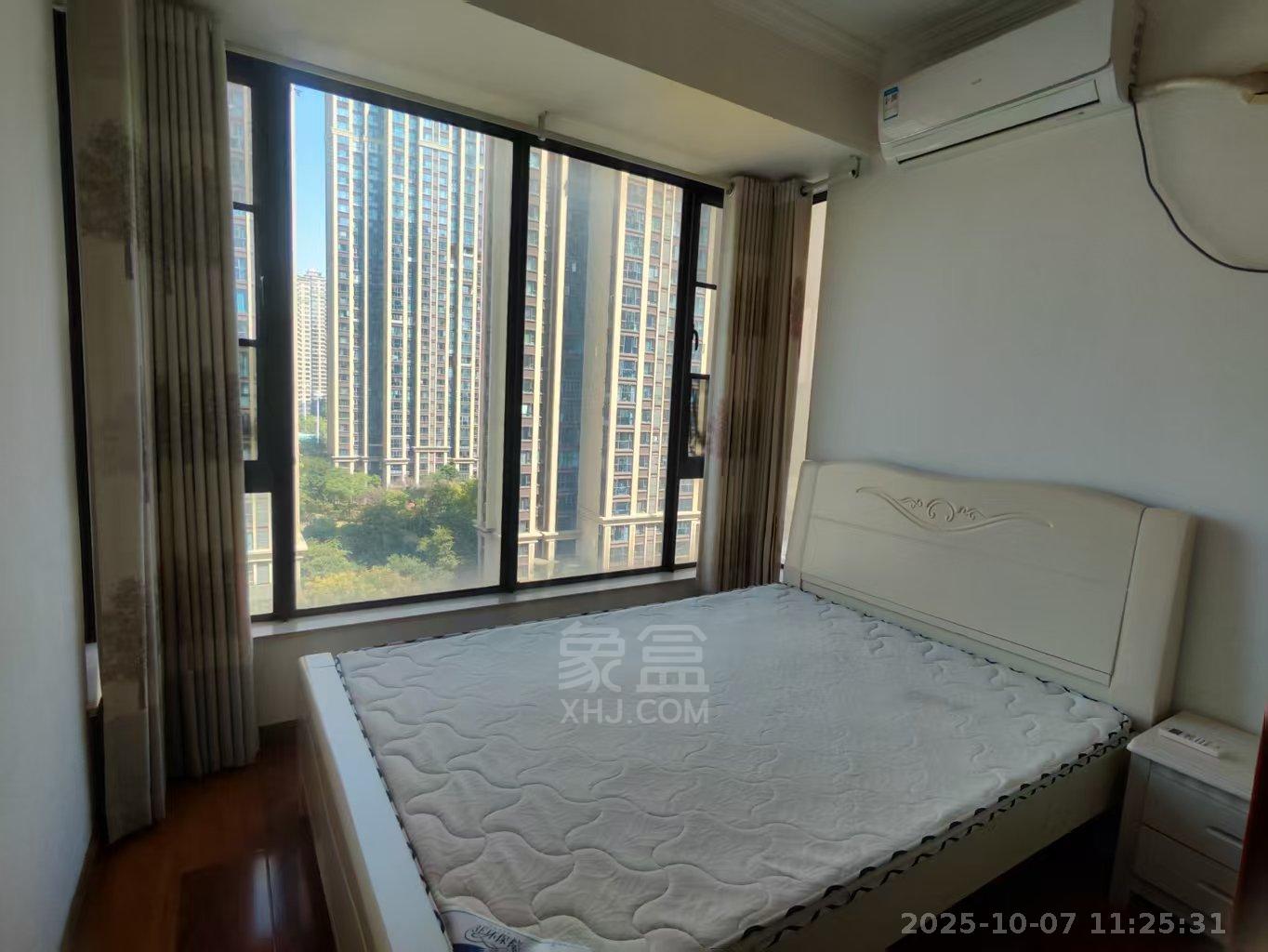 金轮翡翠名园 4室2厅2卫 2000.0元/月 金轮翡翠名园 4室2厅2卫 2000.0元/月室内图