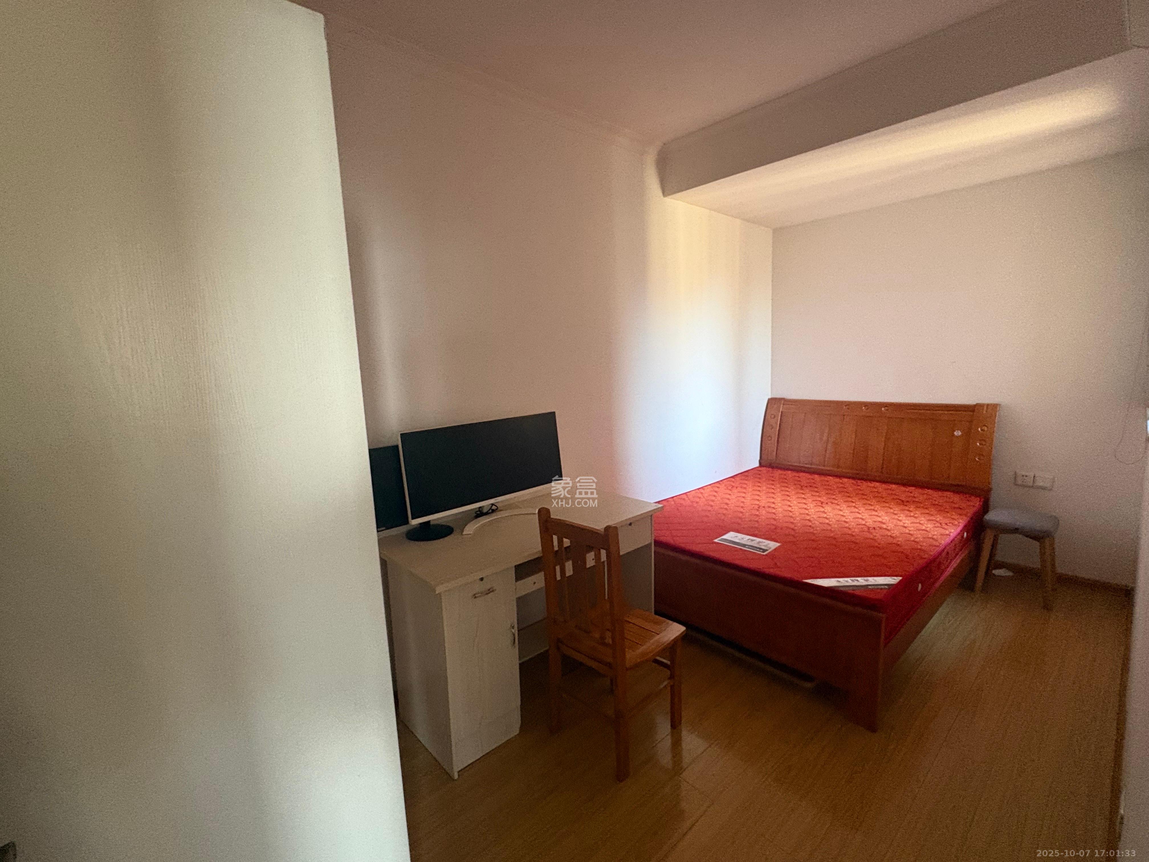 梅溪鑫苑名家 2室2厅1卫 1700.0元/月 梅溪鑫苑名家 2室2厅1卫 1700.0元/月室内图