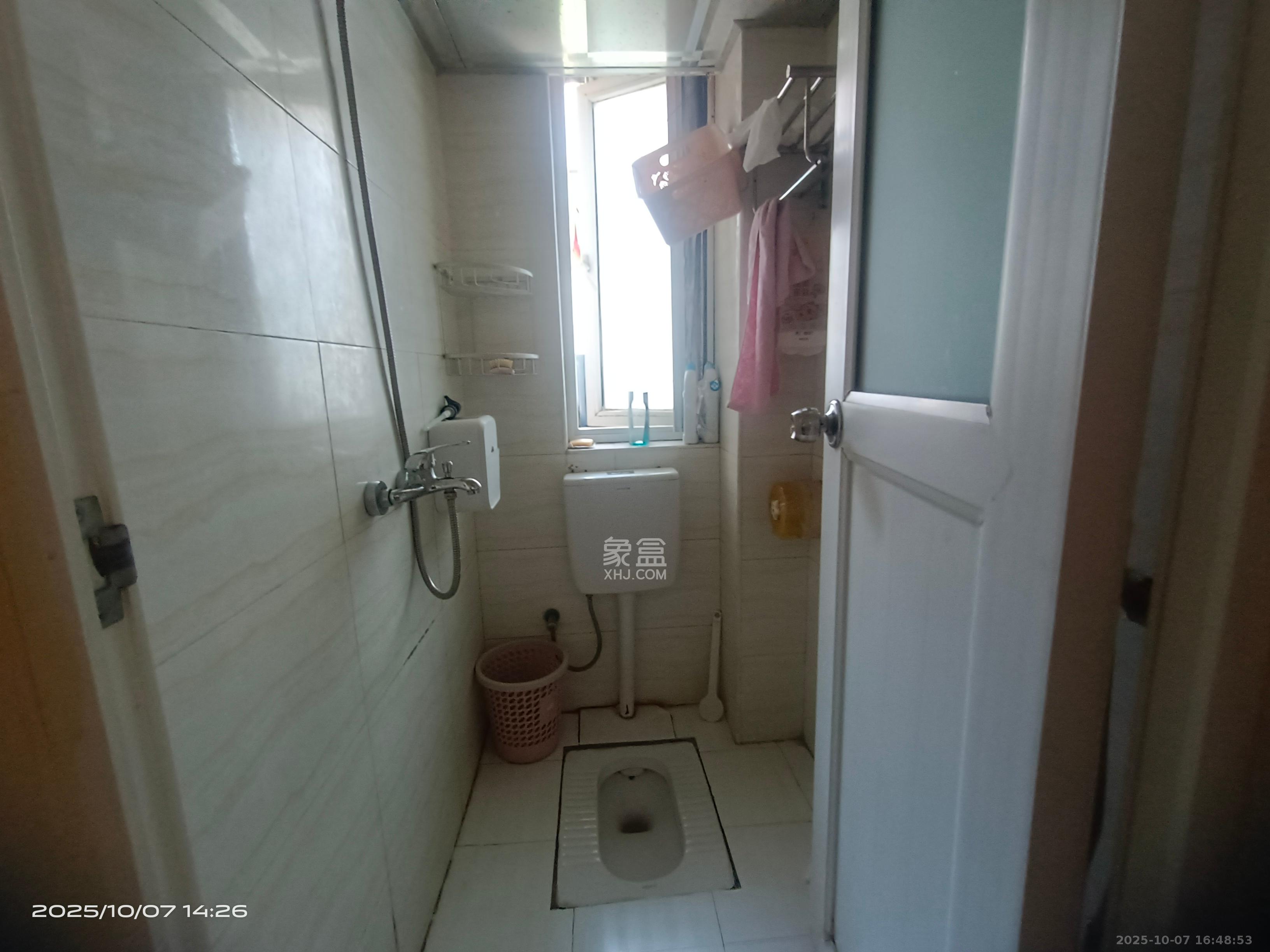 长房凤凰佳园 1室1厅1卫 1300.0元/月 长房凤凰佳园 1室1厅1卫 1300.0元/月室内图