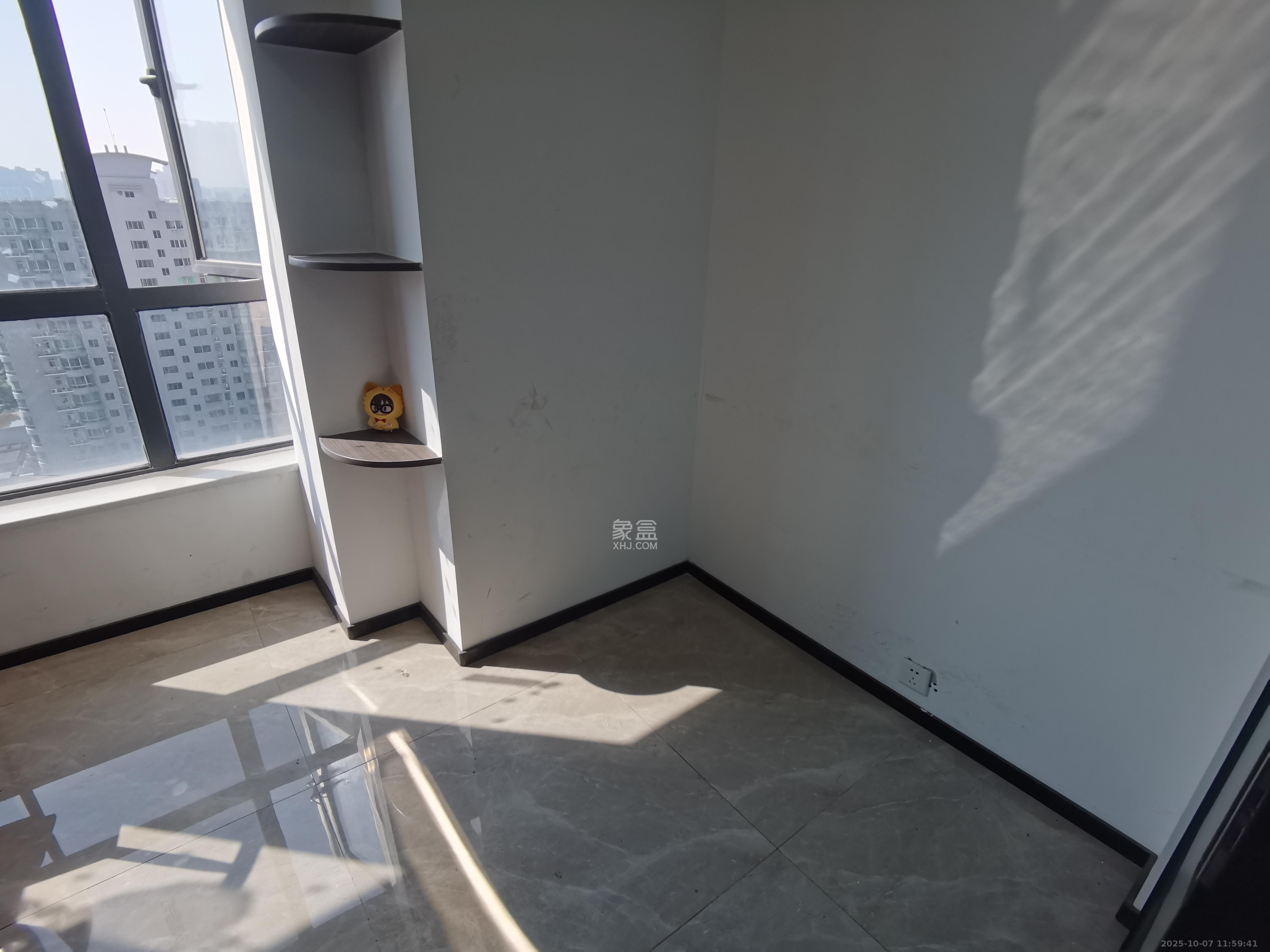 长城万悦汇 1室1厅0卫 4900.0元/月 长城万悦汇 1室1厅0卫 4900.0元/月室内图