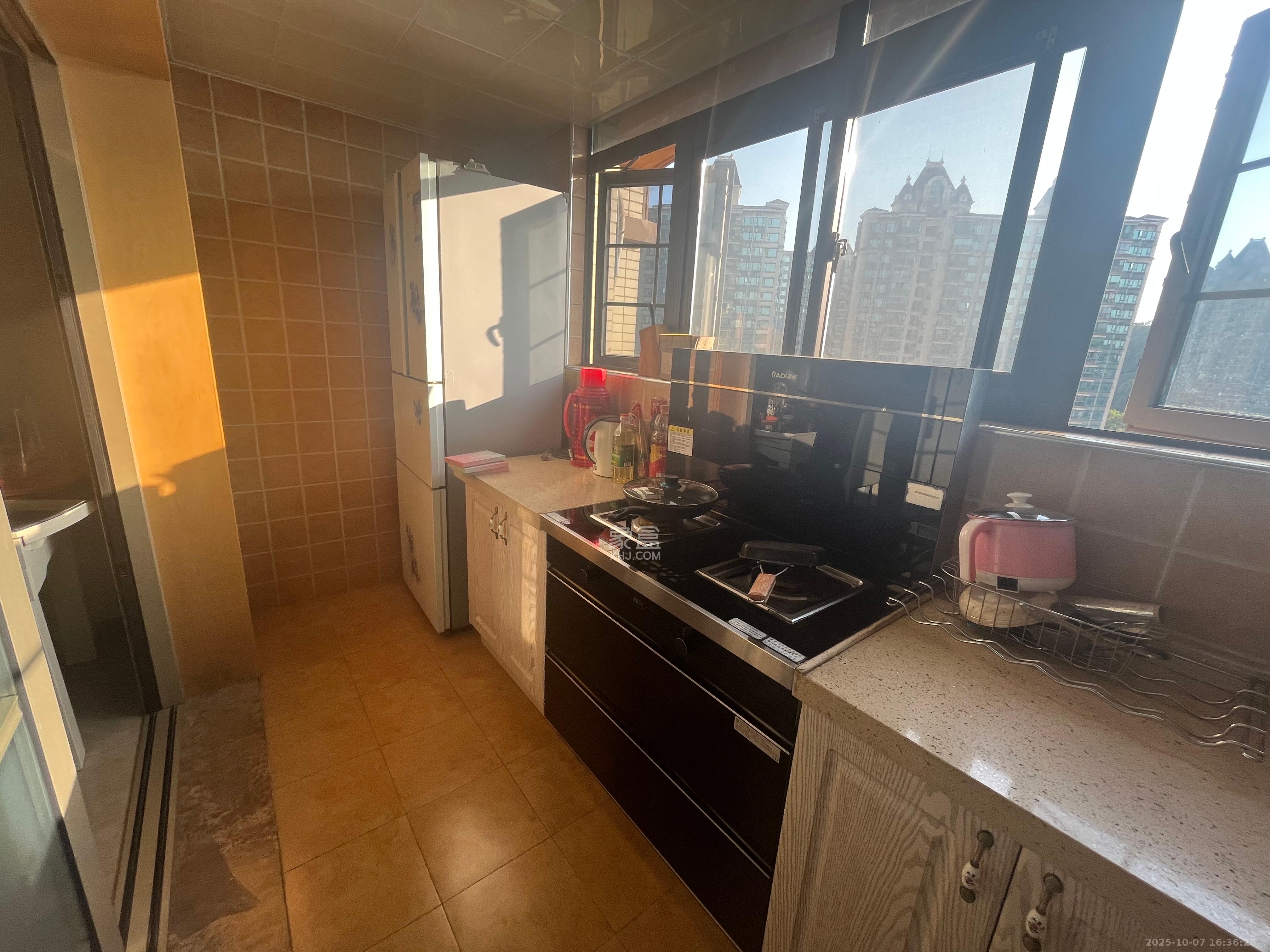 宏聚地中海 2室1厅1卫 1800.0元/月 宏聚地中海 2室1厅1卫 1800.0元/月室内图