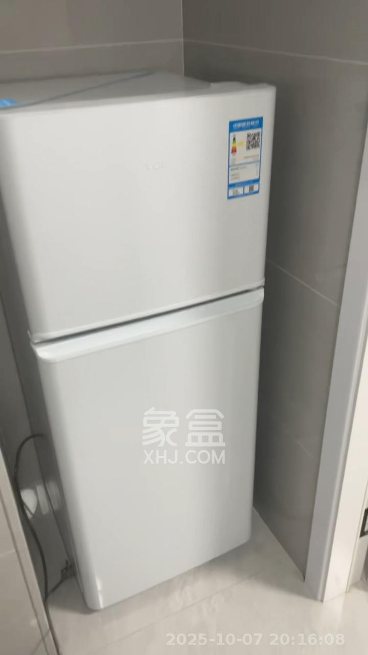 望龙小区  1室1厅1卫    1350.0元/月室内图
