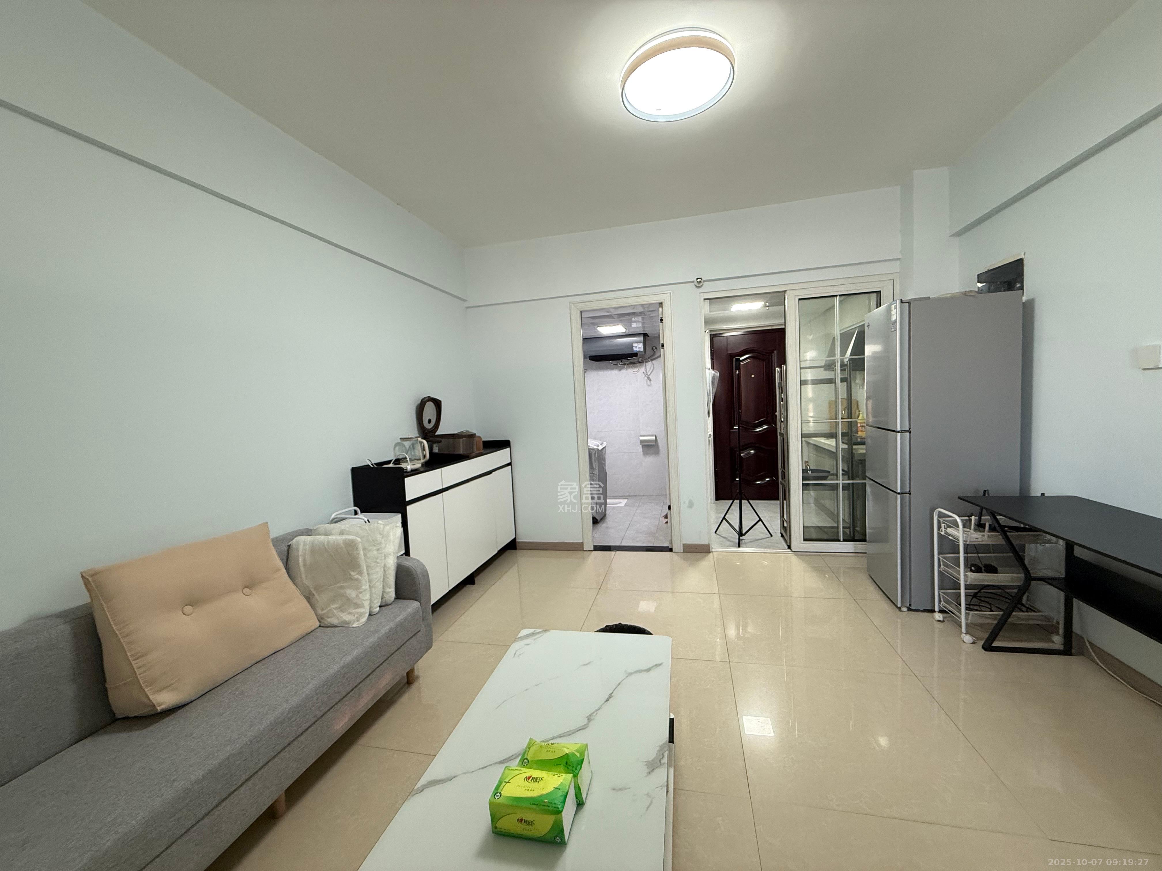 三重星都心 1室1厅1卫 1700.0元/月 三重星都心 1室1厅1卫 1700.0元/月室内图