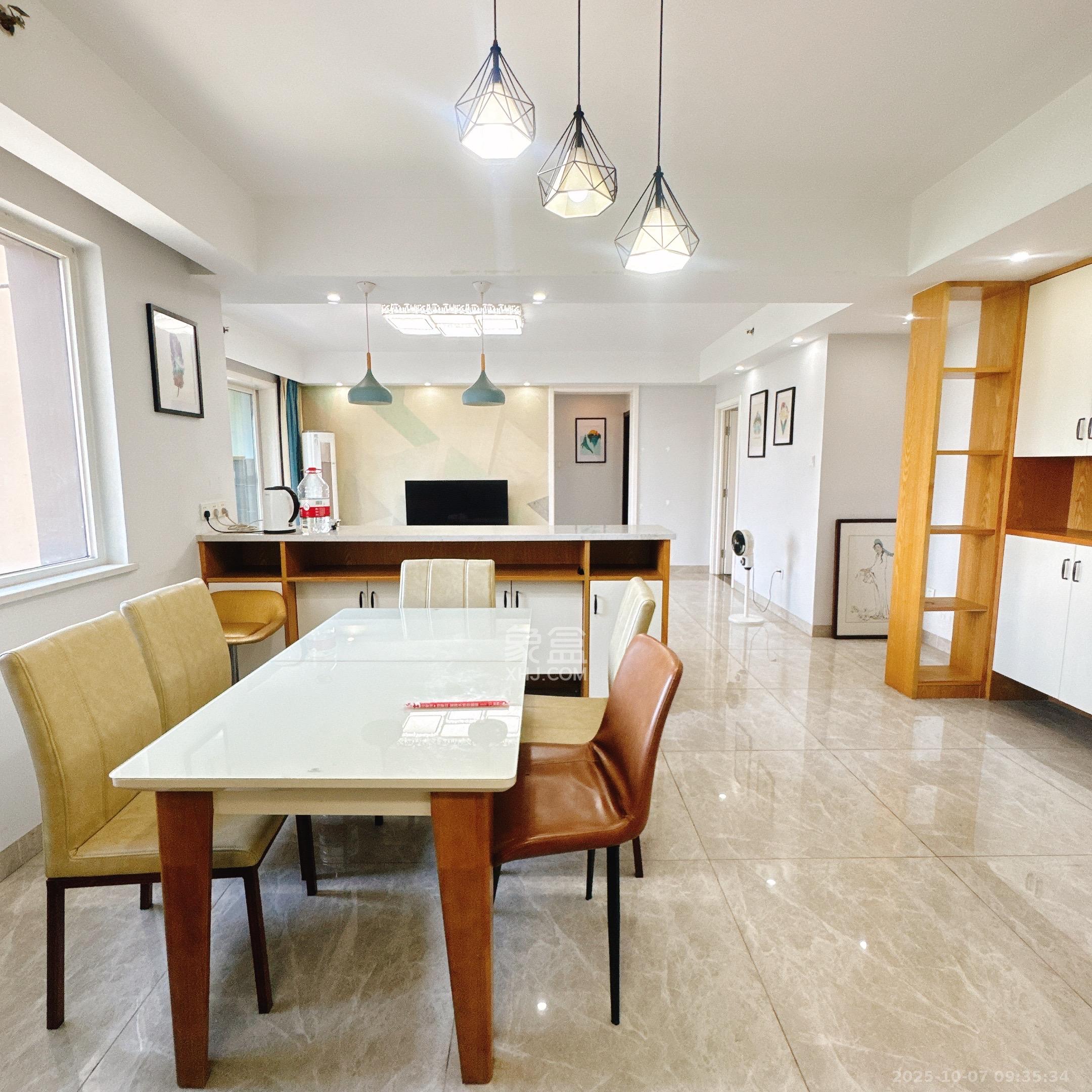 北辰三角洲C2区  3室2厅2卫    4300.0元/月 北辰三角洲C2区  3室2厅2卫    4300.0元/月室内图